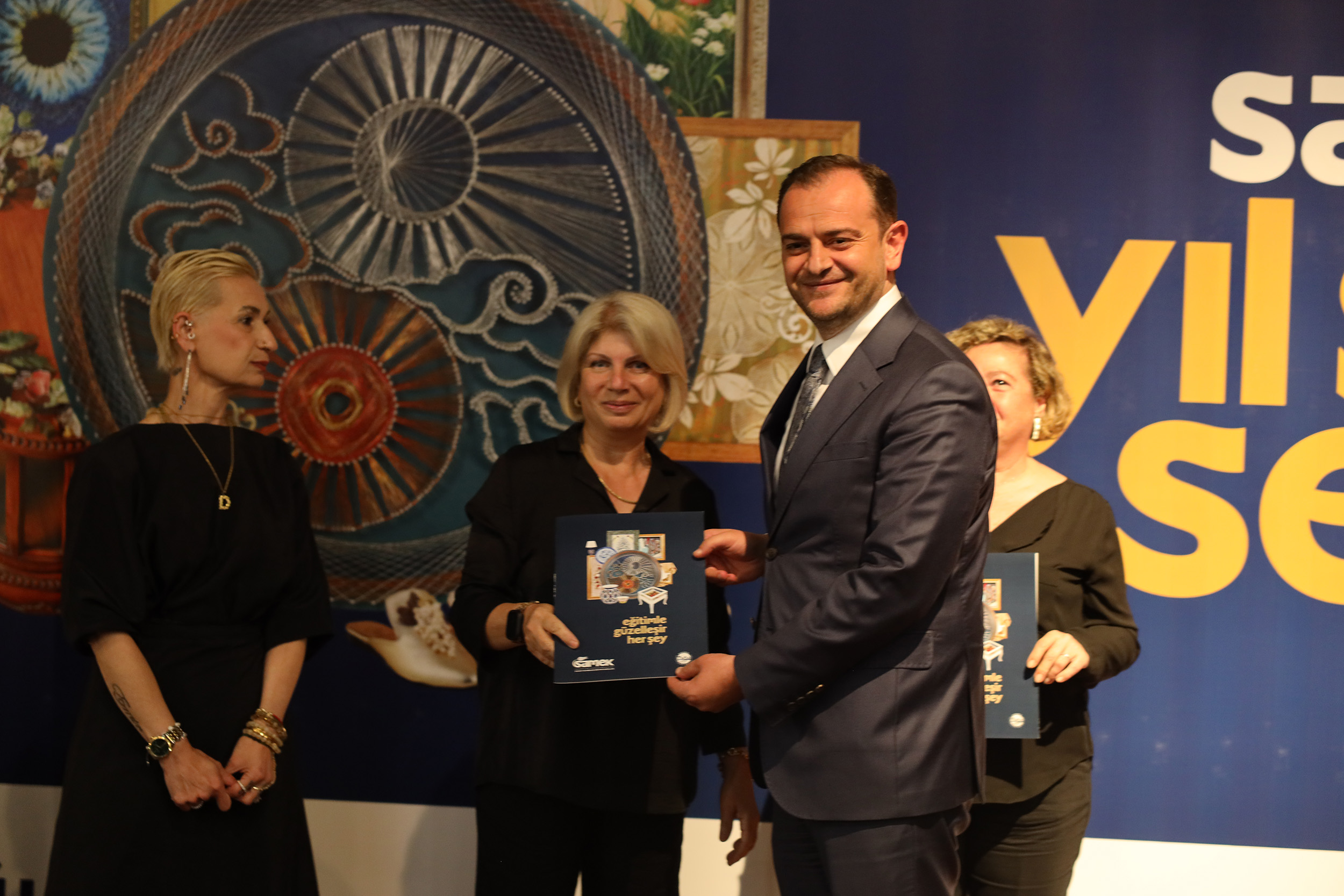 SAMEK yıl sonu sergileri Sapanca’da devam etti