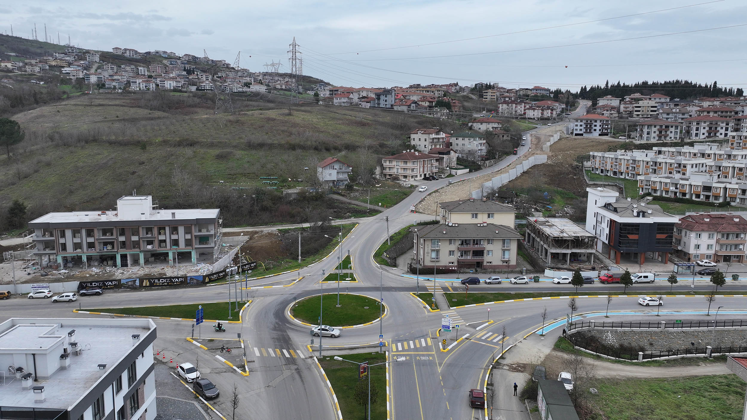 Büyükşehir, Serdivan 32. Sokak’ta yeni arteri adım adım tamamlıyor