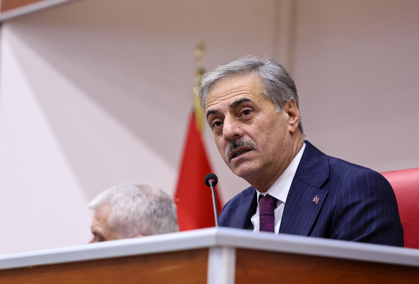 “Sapanca Gölü kıyılarını vatandaşlarımızın kullanımına sunmakta kararlıyız”