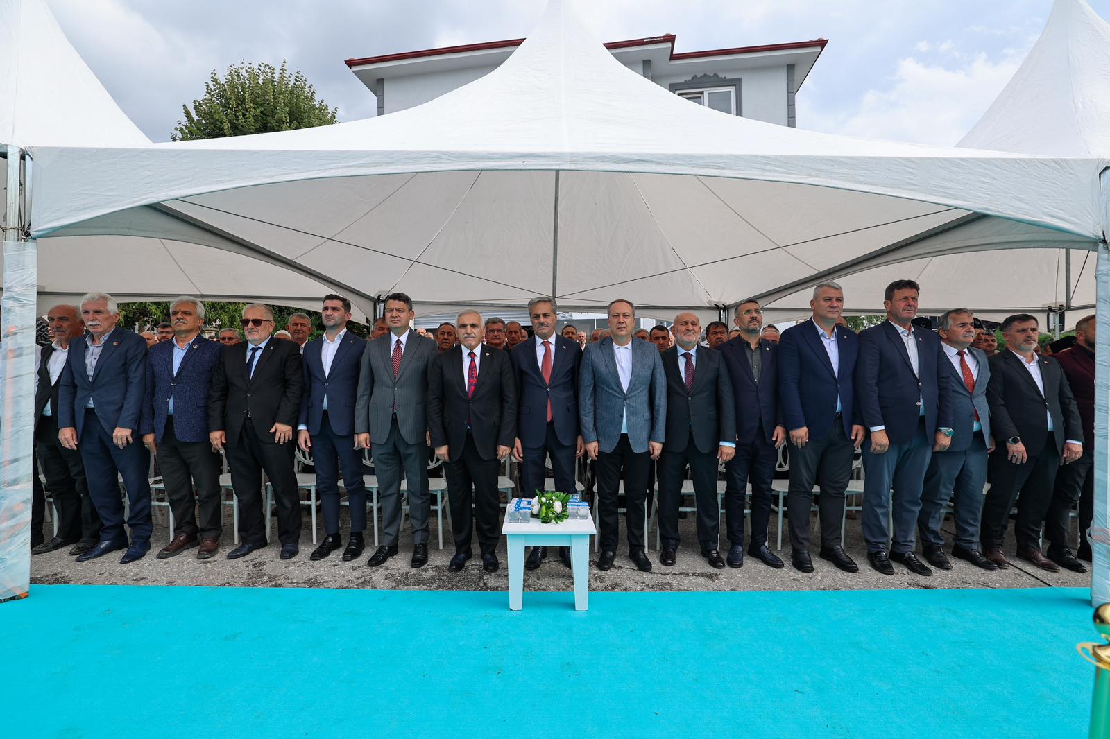 ‘Hendek’e yeni bir arıtma tesisi kazandırıyoruz’