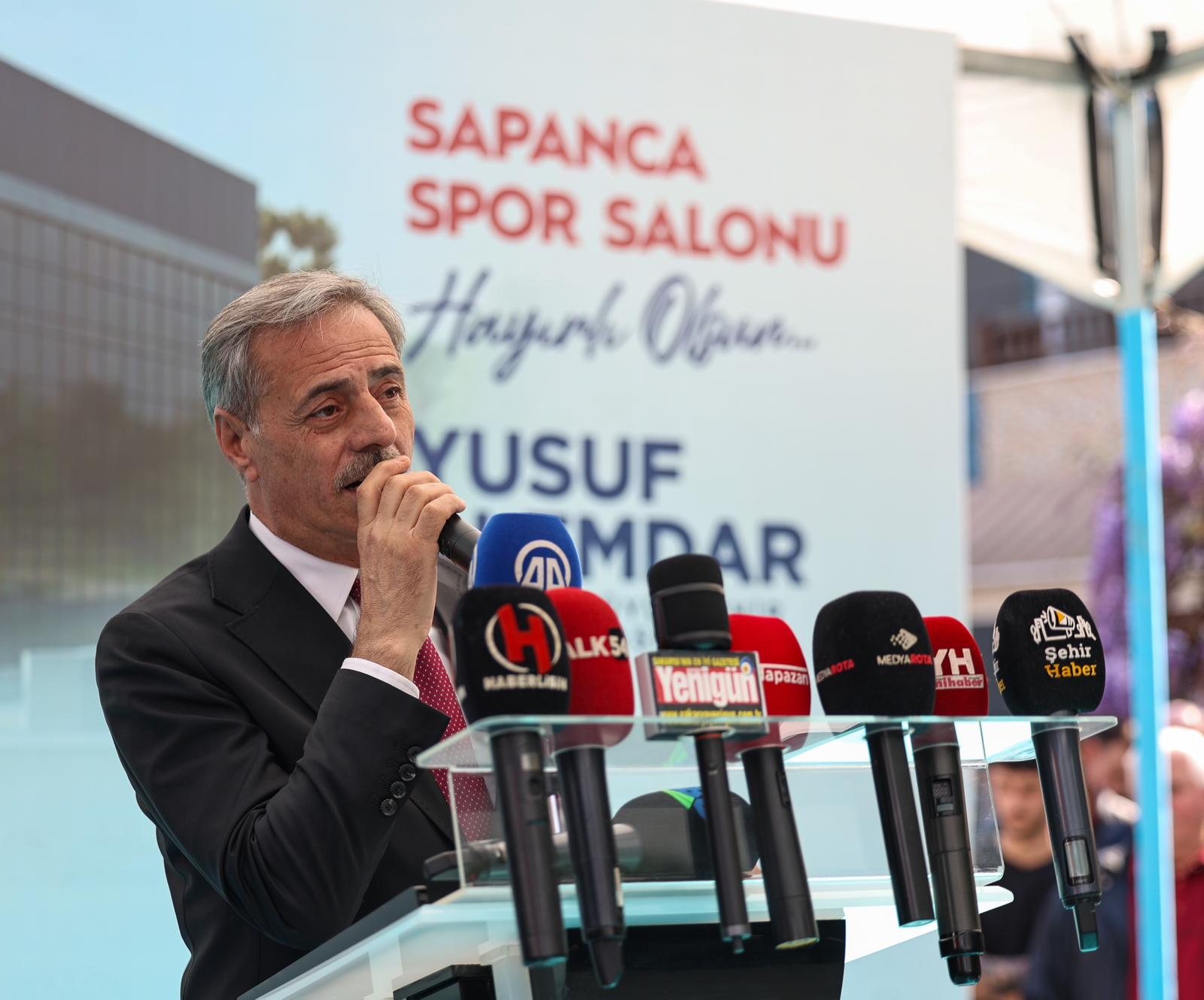Binlerce gencin gözbebeği olacak: Sapanca Spor Salonu’nun temeli atıldı