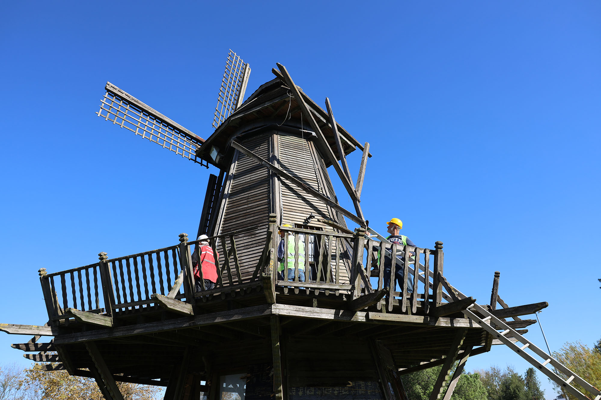 Tarihi Çark ve Yel Değirmeni’nde restore çalışmaları başladı