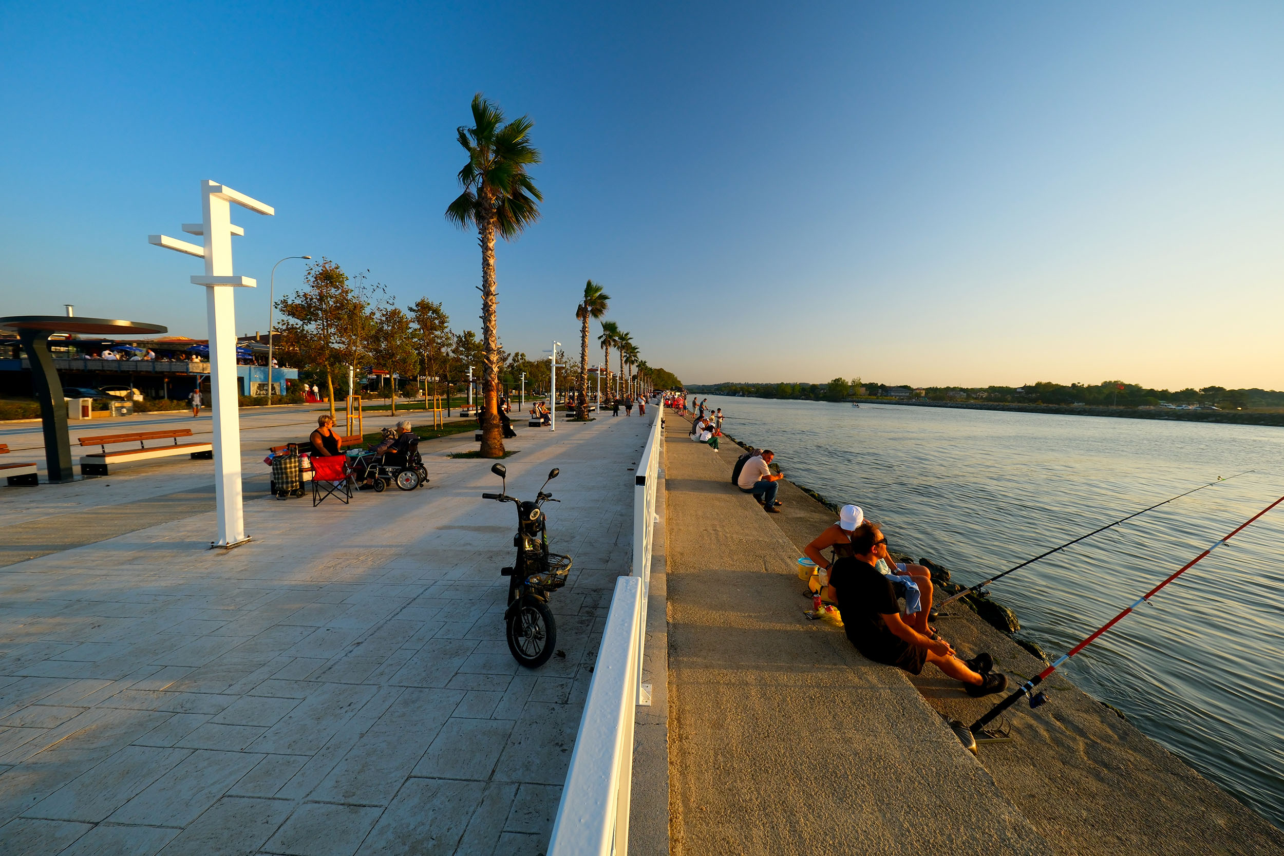 Sakarya’da gün batımının en muhteşem seyir noktasında proje tamam