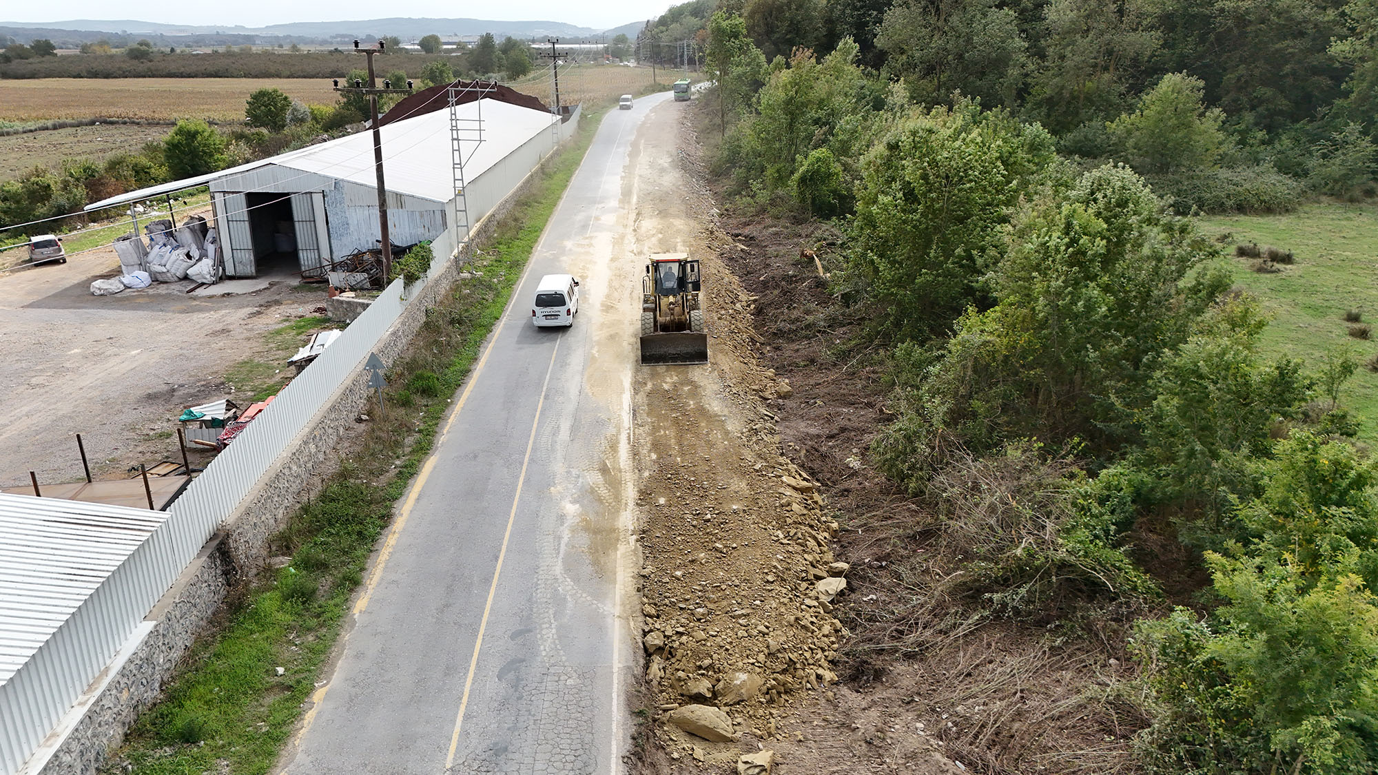 Büyükşehir’den 20 mahalleye ulaşımı kolaylaştıracak yol hamlesi