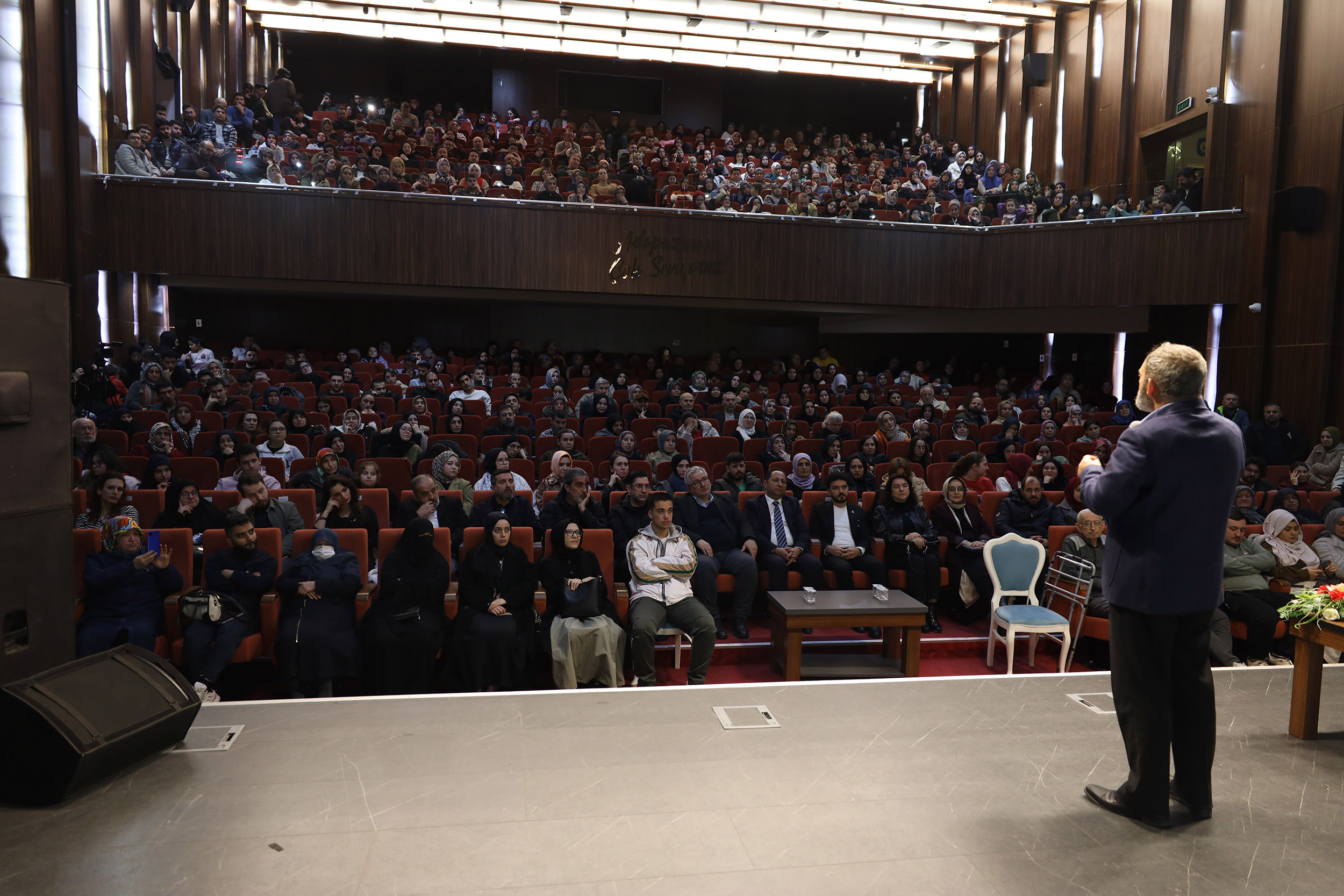 Dursun Ali Erzincanlı Sakarya’da şiirleriyle gönüllere dokundu