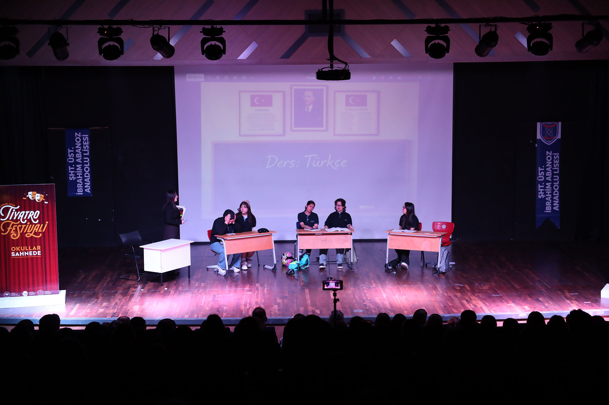 Liselilerin sanat dolu festivali ödül töreni ile taçlandı