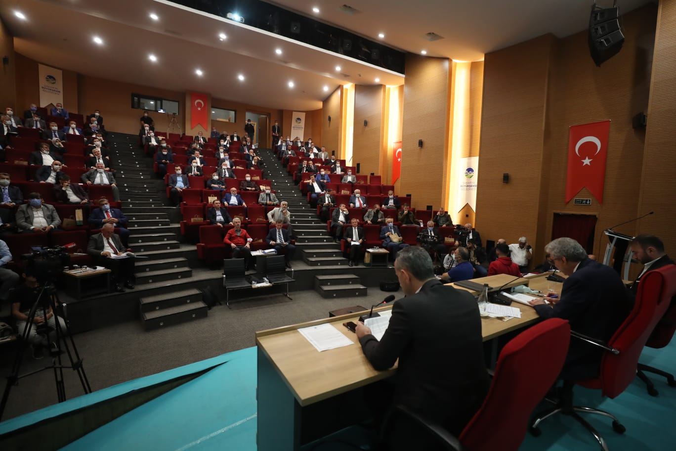 “Sakarya’yı hizmet ve yatırımlarımızla donatıyoruz”