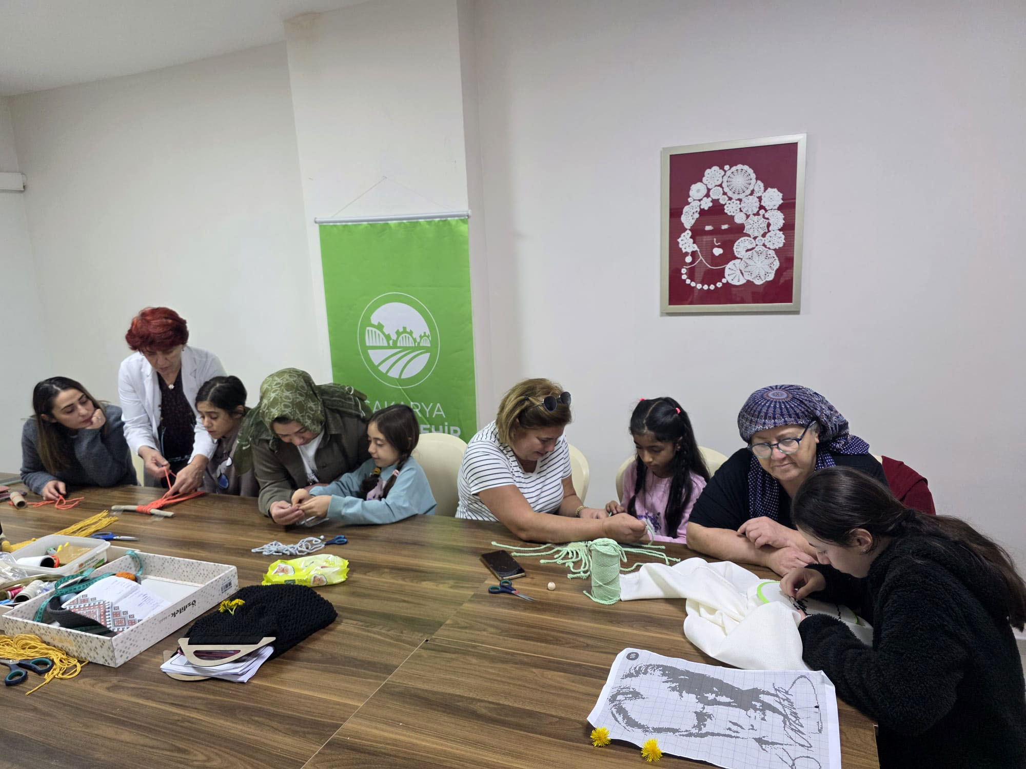 SAMEK’lerde ilk kez: Ara tatil anne-çocuk atölyeleriyle renklendi