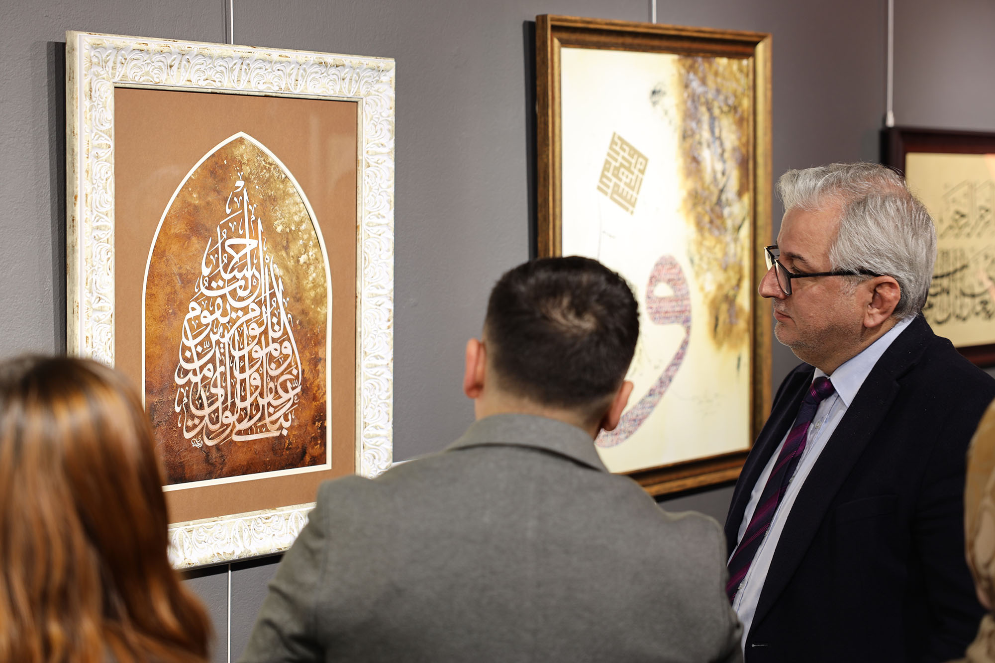 Usta dokunuşlarla hazırlanan “Nebi Mirası: Dua” sergisi OSM’de açıldı