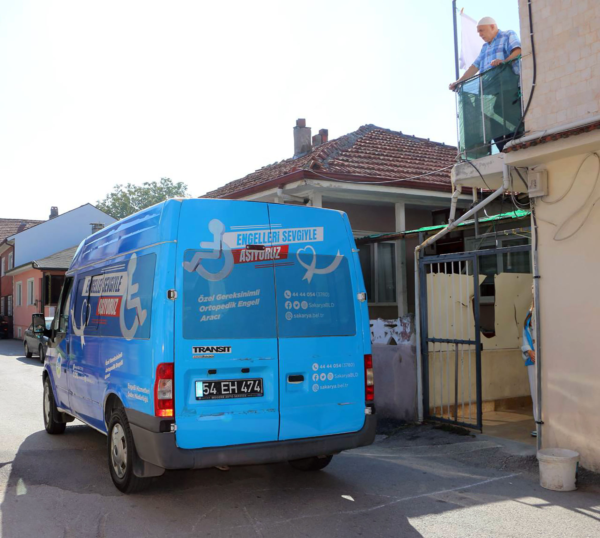 Büyükşehir’den özel gereksinimli vatandaşlara ulaşım desteği