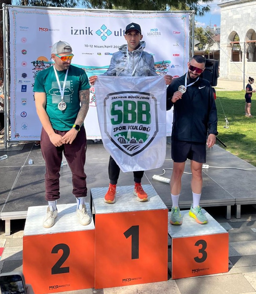 Büyükşehir’in atletleri yarışlara damga vurdu