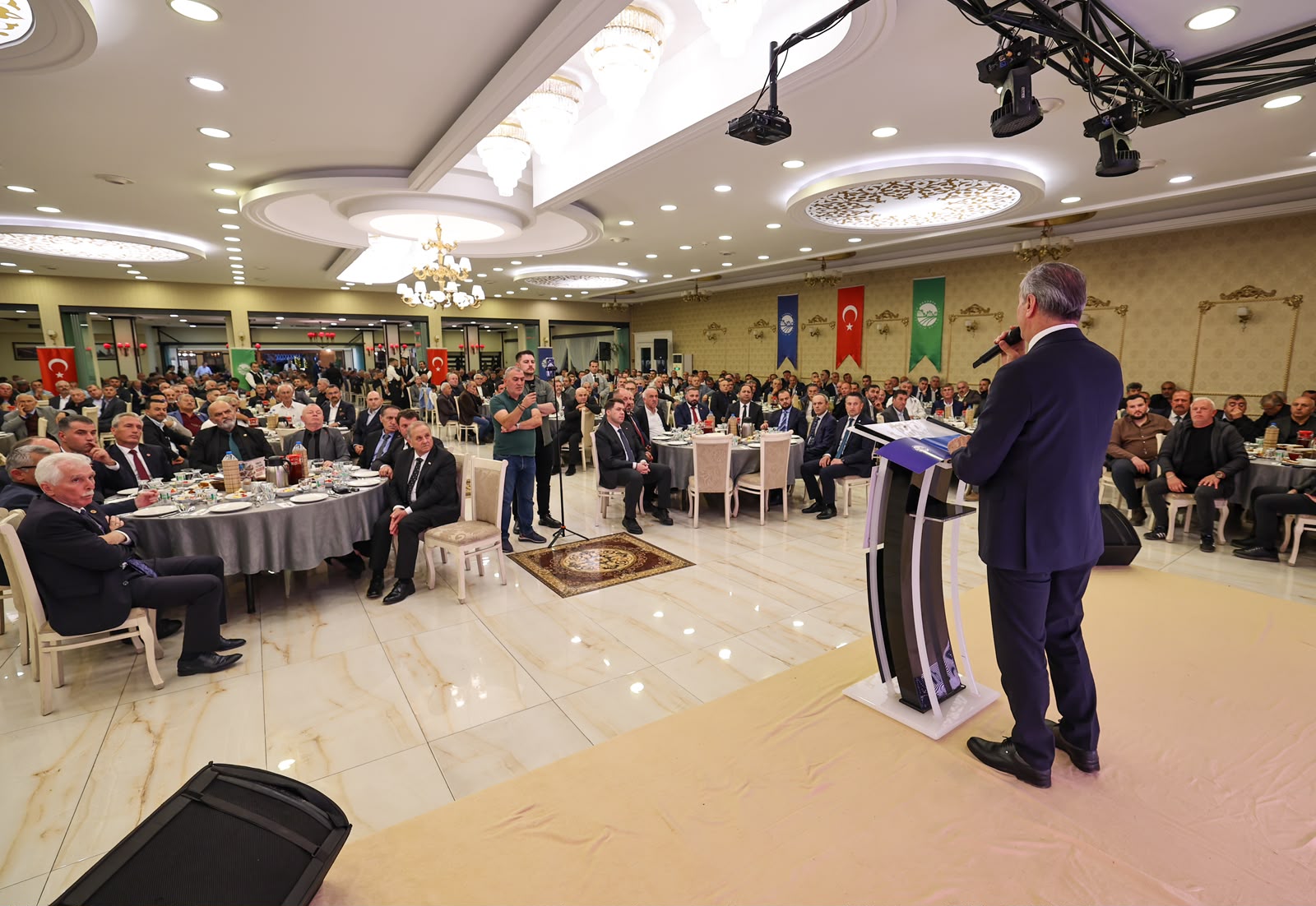 “Gayemiz günü kurtarmak değil Sakarya’nın geleceğine iz bırakmaktır”