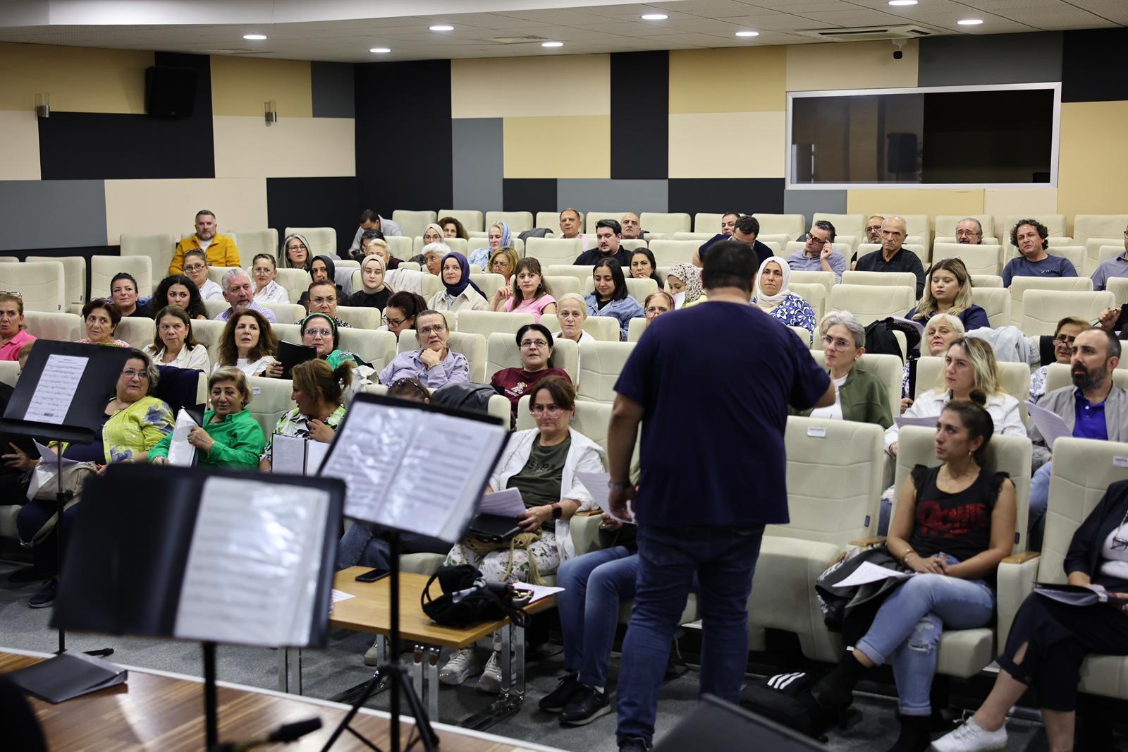 Sakarya’da Türk Sanat Müziği’nin eşsiz tınısı ‘hüzzam’ makamıyla yeniden başladı