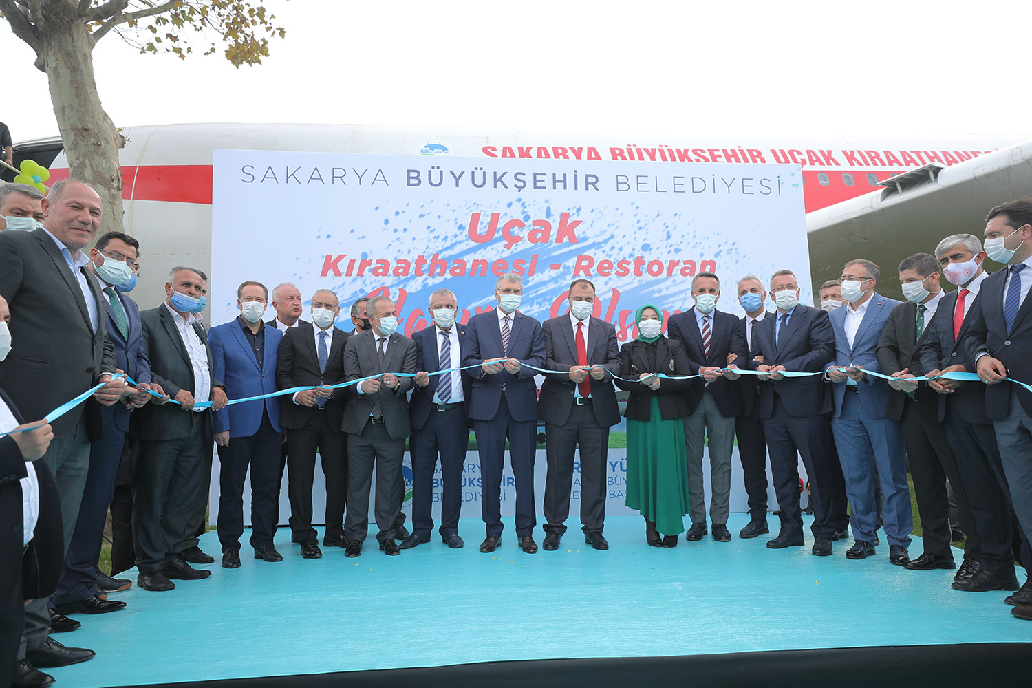 “Büyükşehir Uçak Kıraathanesi şehrin hatıra merkezi olacak”