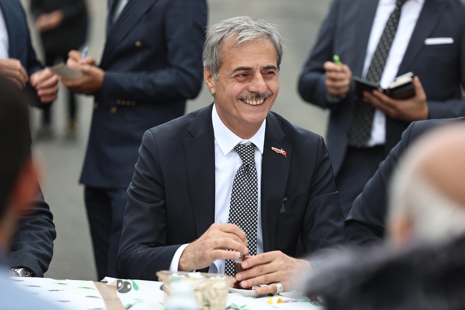 Akyazı’da hizmet ve yatırımlar bir bir tamamlanıyor