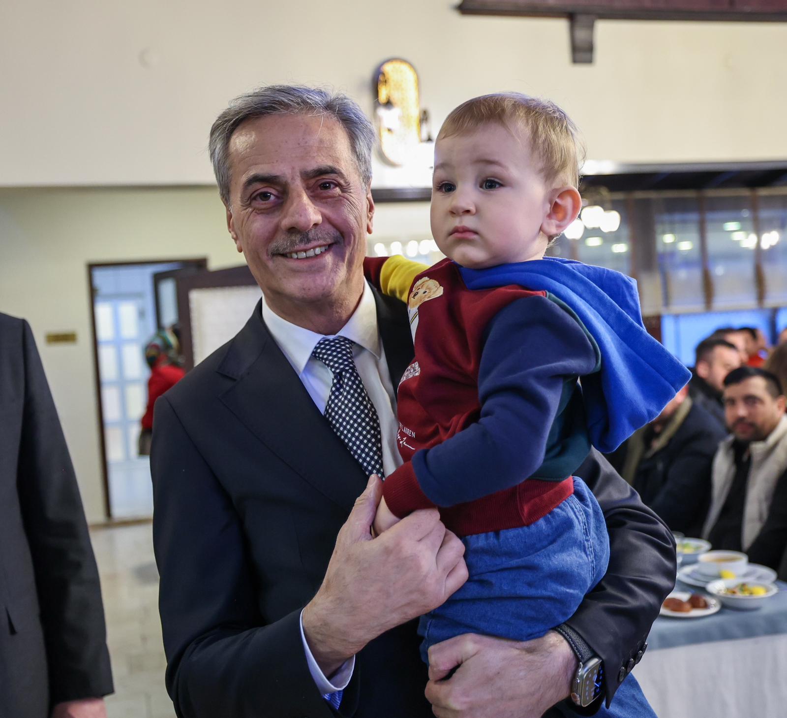 “Şehrimizi el ele, omuz omuza geliştirmeye devam edeceğiz”