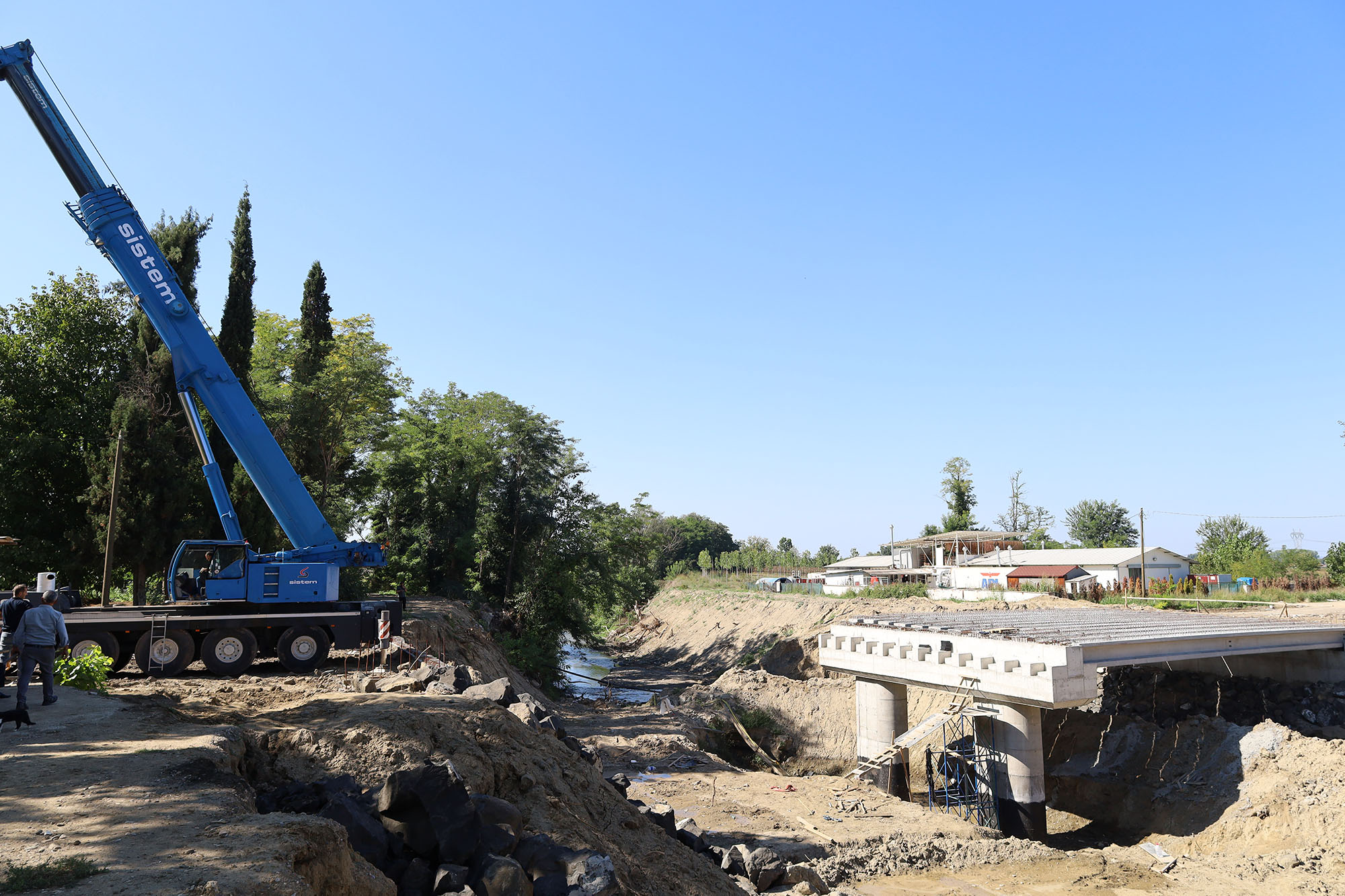 2 ilçe ve 20 mahalleyi bağlayan köprü yükseliyor: Büyükşehir son durumu açıkladı