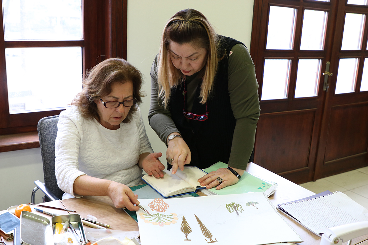 Kat’ı Geleneksel Sanatlar’da sabırla işleniyor