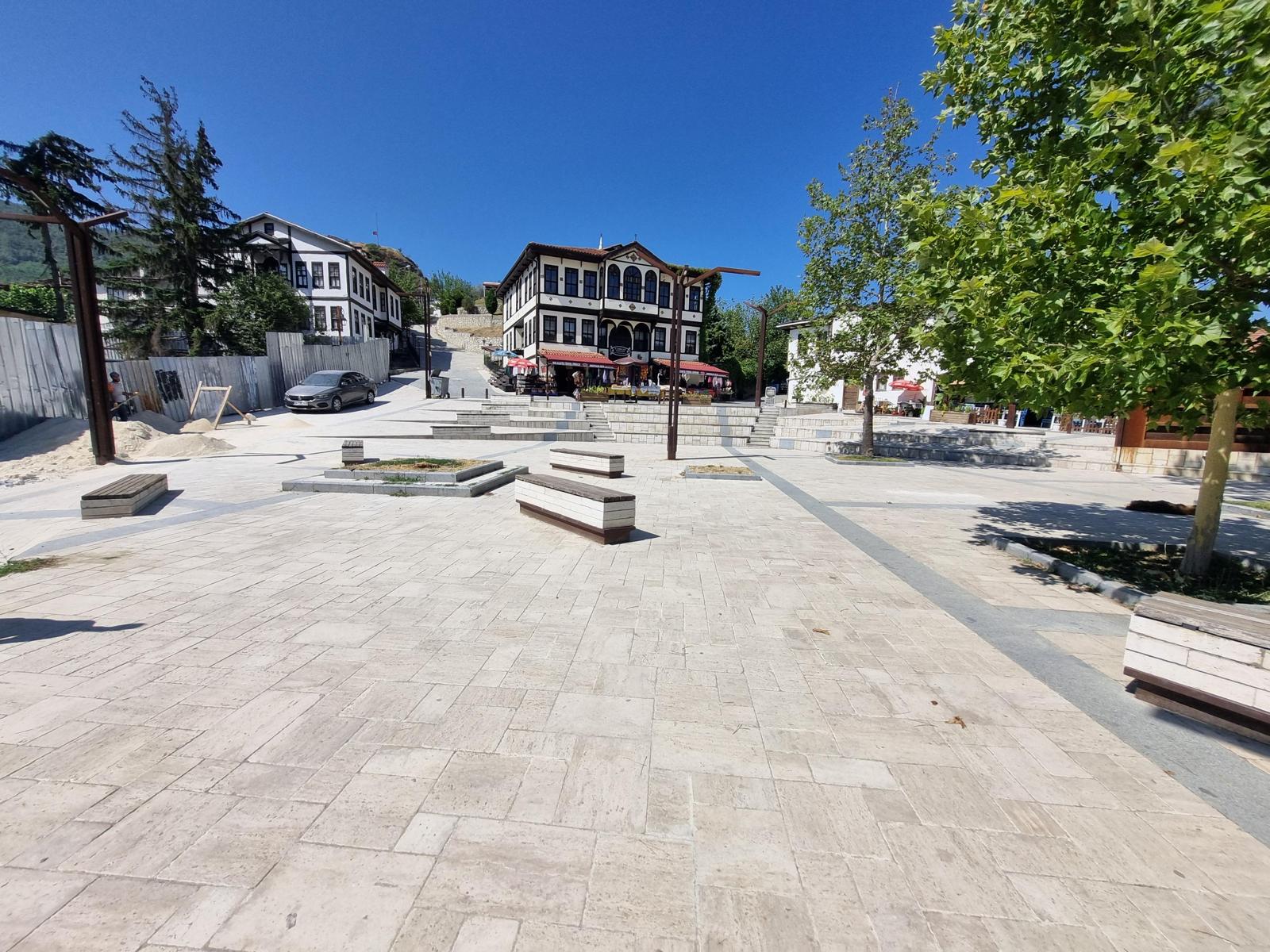 Taraklı’da Tarihi Çınar ve Şehit Mehmet Nuri Kocabıyık Parkı yeniden hayat buluyor