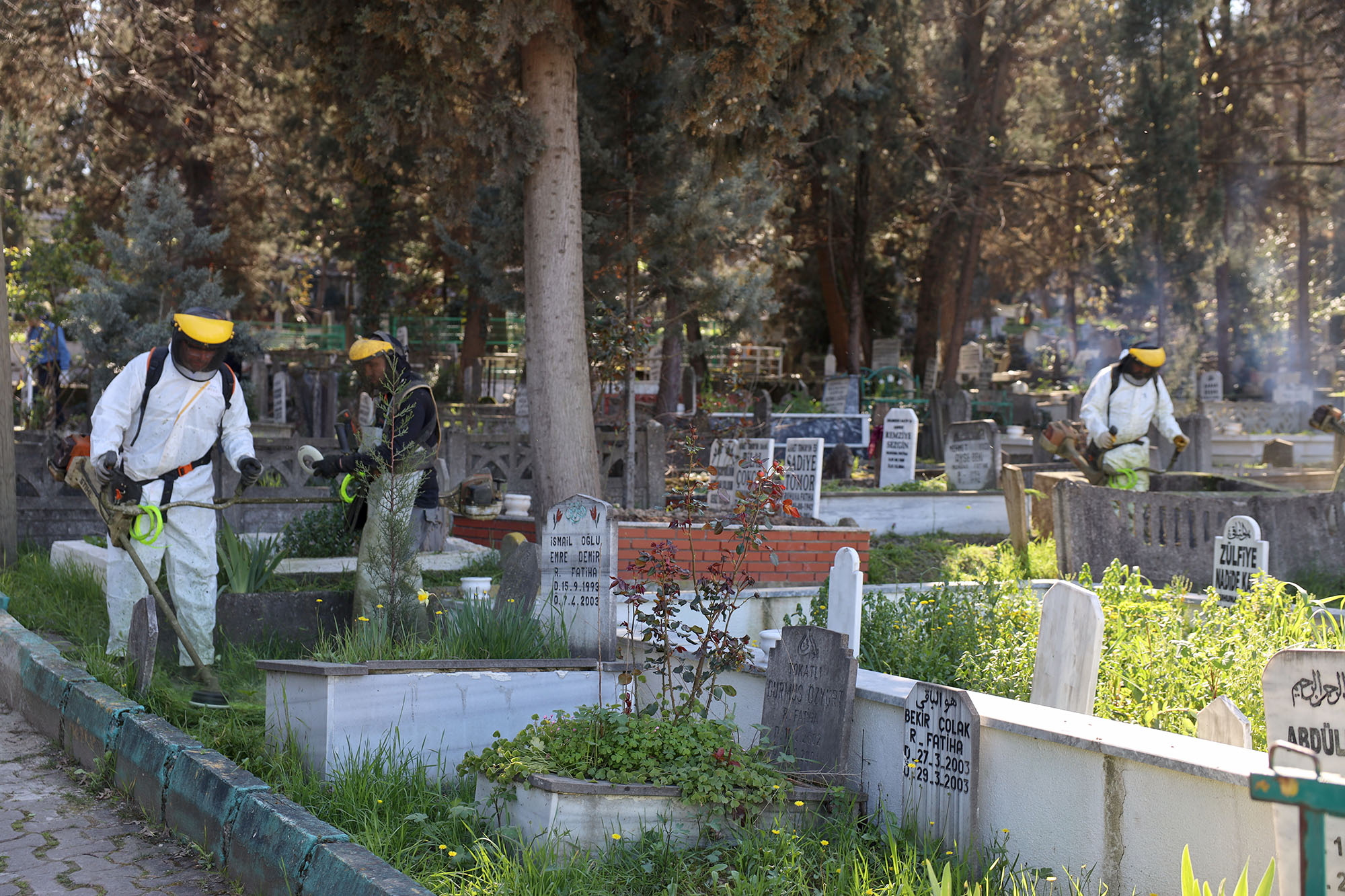 Büyükşehir 16 ilçeyi ‘bayramın en vefalı ziyaretine’ hazırlıyor