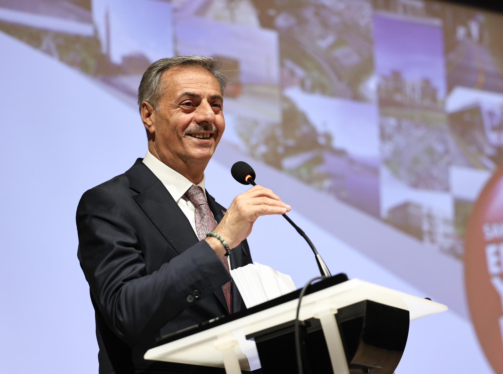 “Geleceğimiz olan gençlerimizin yarınları için eserler üretiyoruz”
