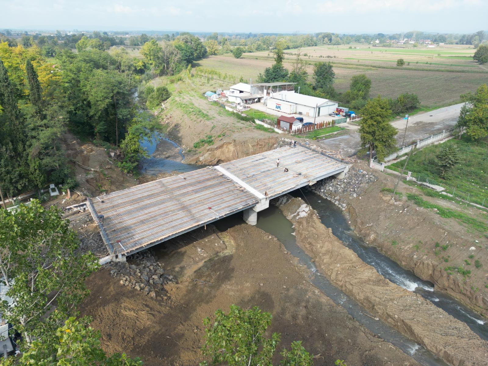 Akyazı’da hizmet ve yatırımlar bir bir tamamlanıyor