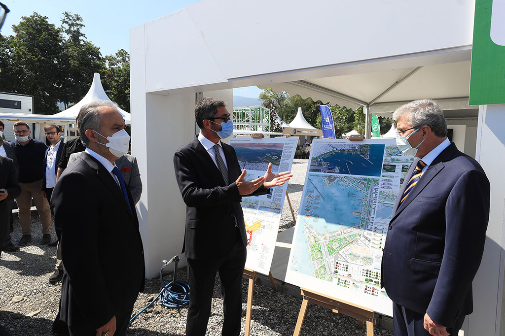 ‘Lokomotif şehir Sakarya’ dev fuarla kapılarını bu kez dünyaya açtı