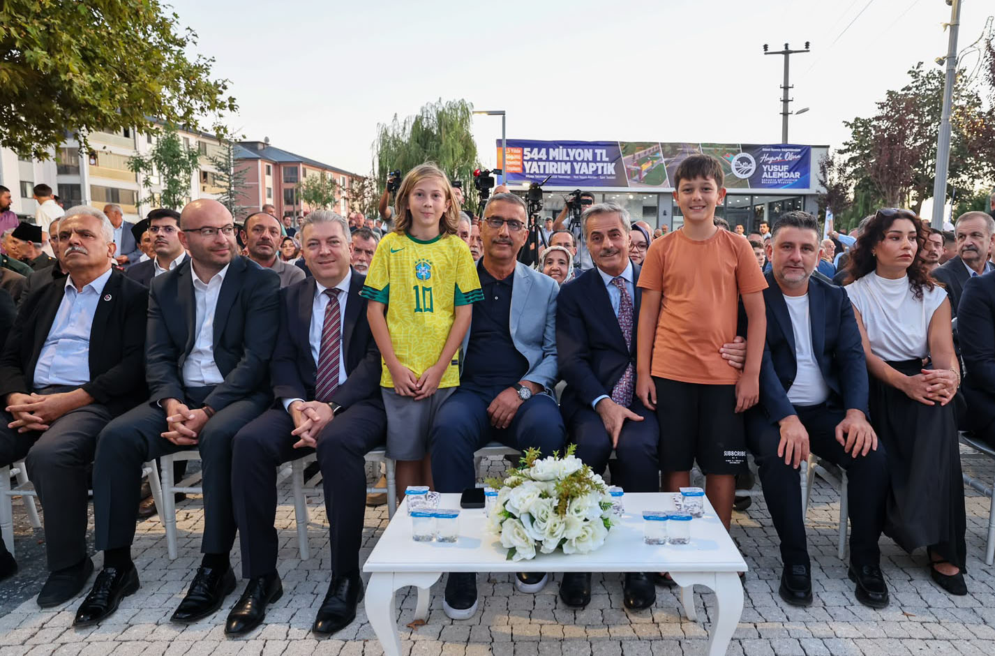 Ritim Park ilçenin yeni buluşma noktası oldu: Yusuf Alemdar Söğütlü’ye bir müjde daha verdi