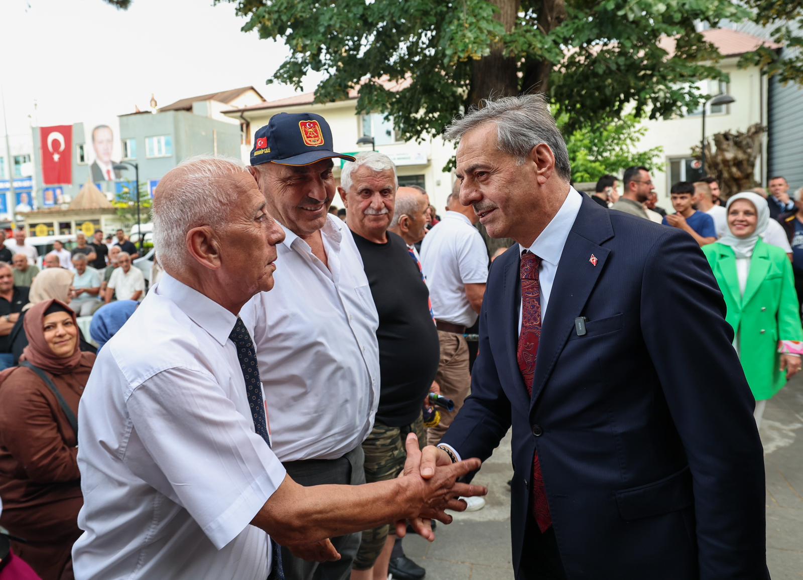 Sapanca’dan Yusuf Alemdar’a hizmet teşekkürü: “Sapanca tarihte ilk kez bu kadar yatırım görüyor”