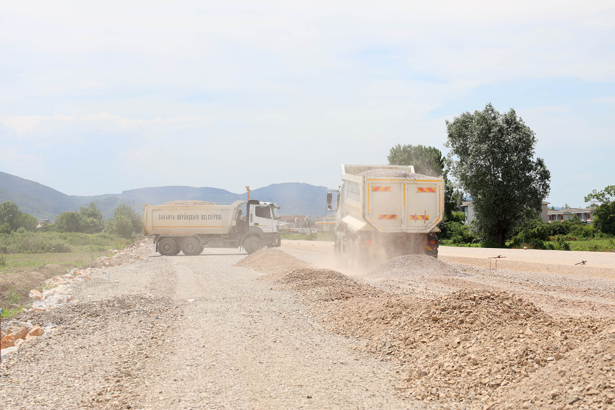 Yazlık Kavşağı’nın trafik yükünü azaltacak yeni koridor yakında açılıyor: Asfalt öncesi son işlem
