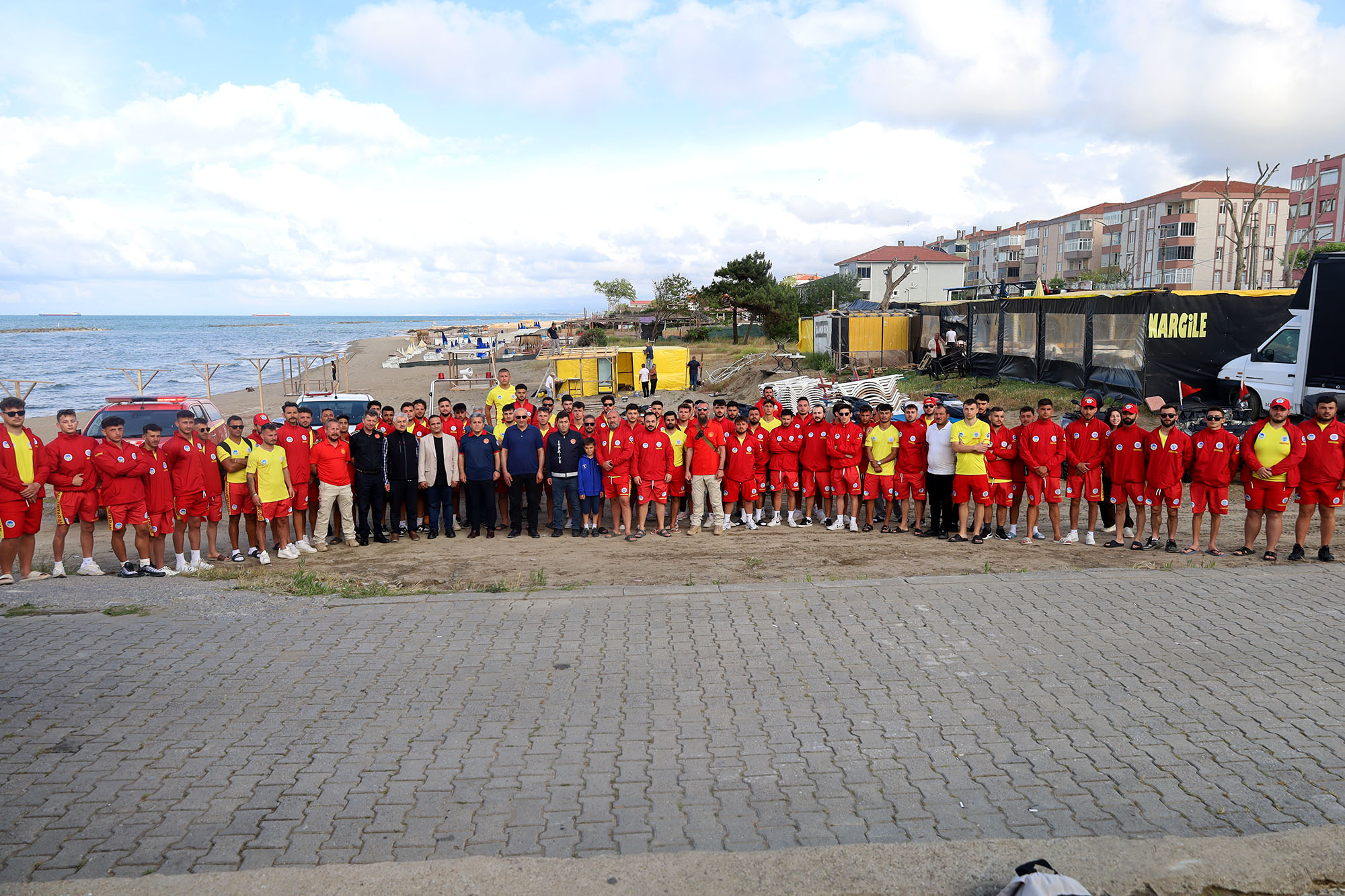 Cankurtaranlar zorlu görevi başarıyla tamamladı