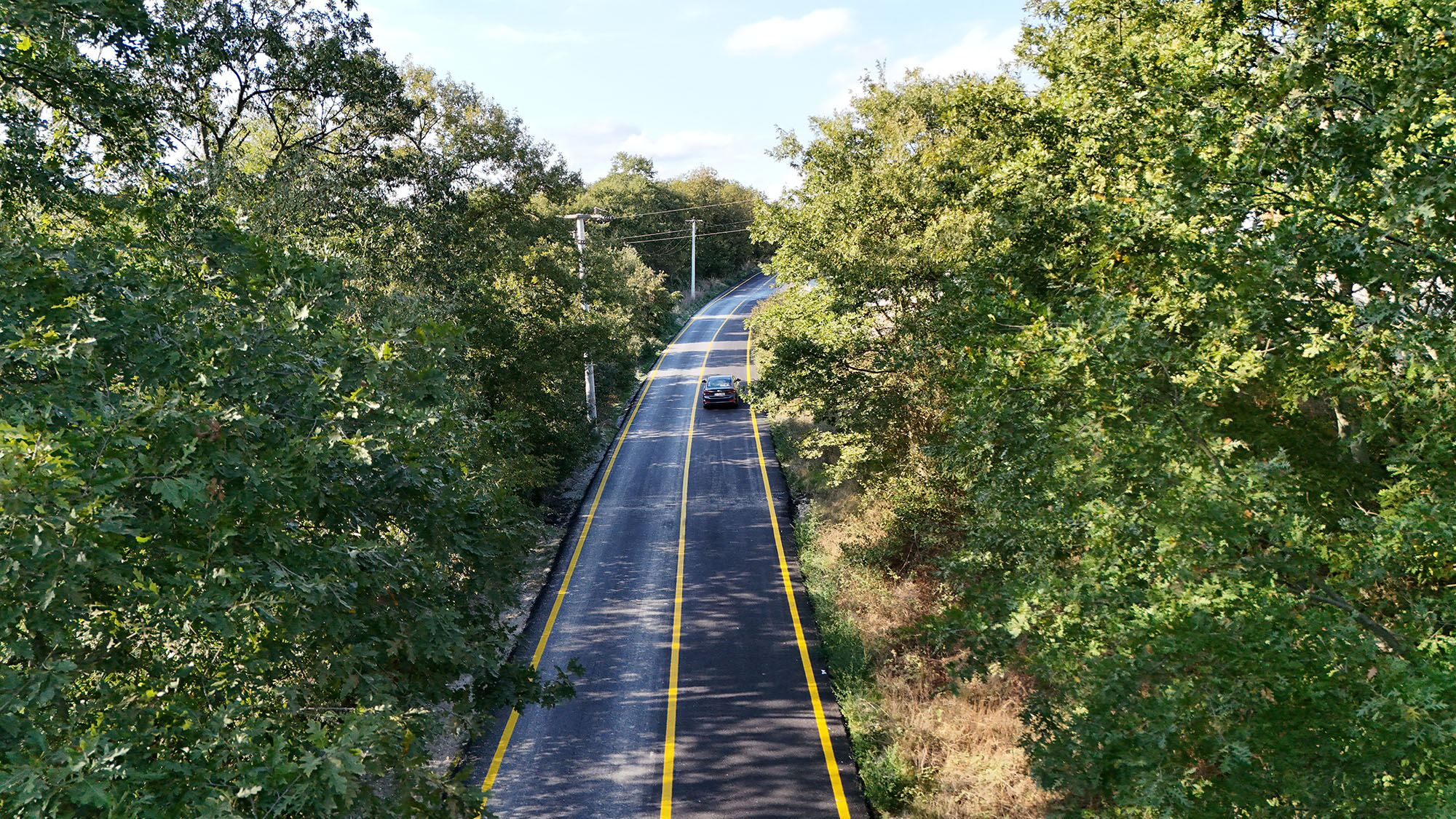 Söğütlü’de yenilenen grup yollarına vatandaşlardan tam not: “Modern bir hale kavuştu”