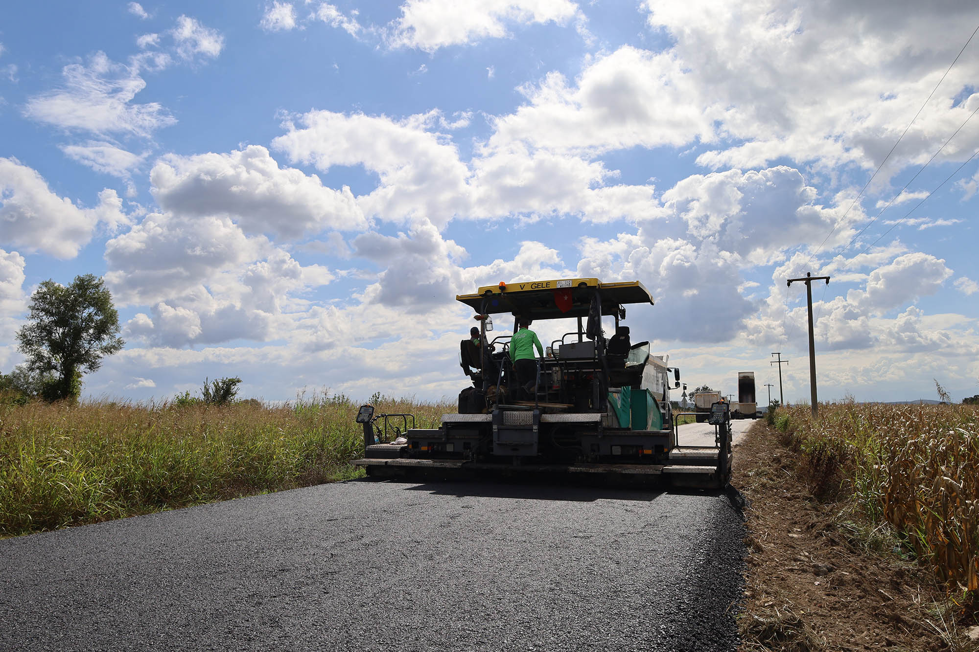 Sakarya’nın kuzeyinde 4 mahalle daha sıcak asfalta buluşuyor