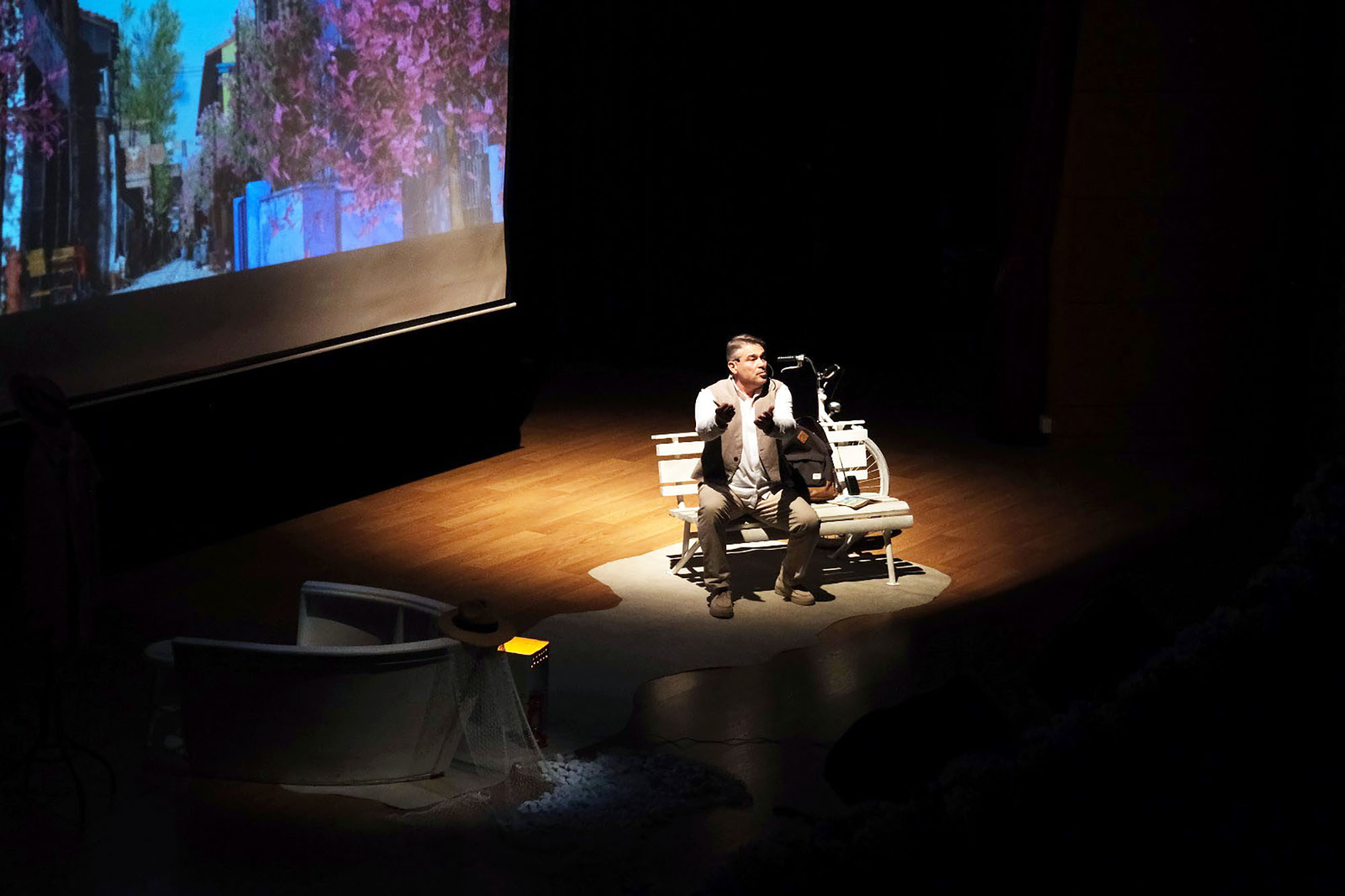 Sait Faik oyunu izleyiciden tam not aldı