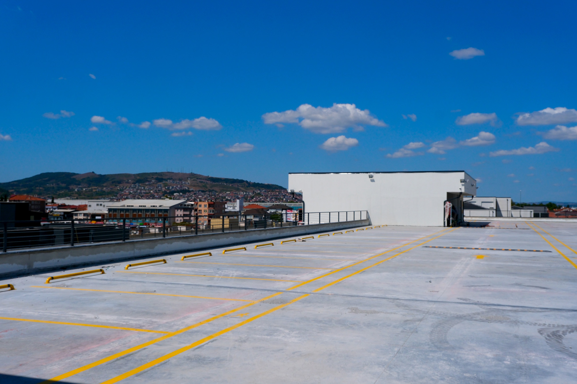 Katlı Otopark hizmete açılmak için gün sayıyor