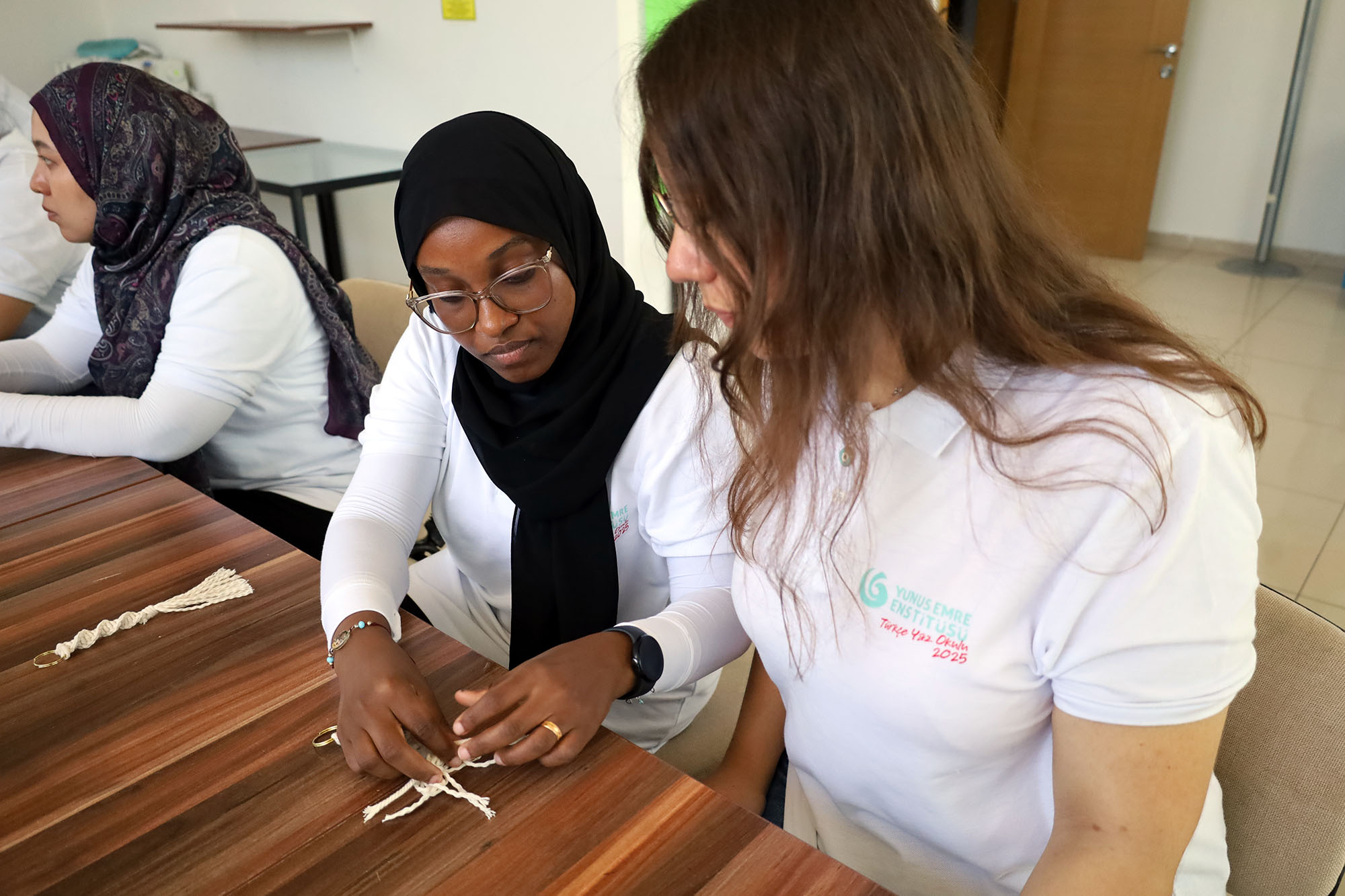 Dünyanın dört bir yanından gençler Büyükşehirle Türk kültürünü tanıdı