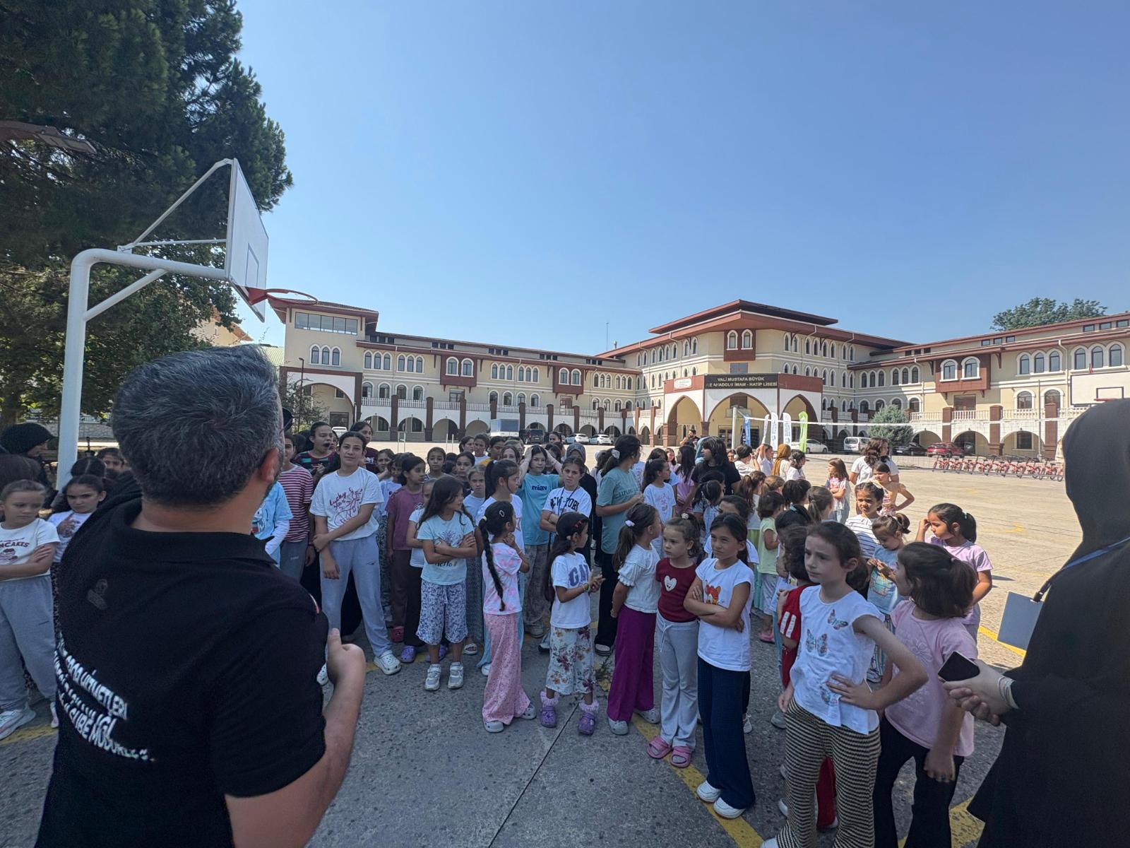 Büyükşehir, şehrin dört bir yanında yeteneklerin izini sürdü