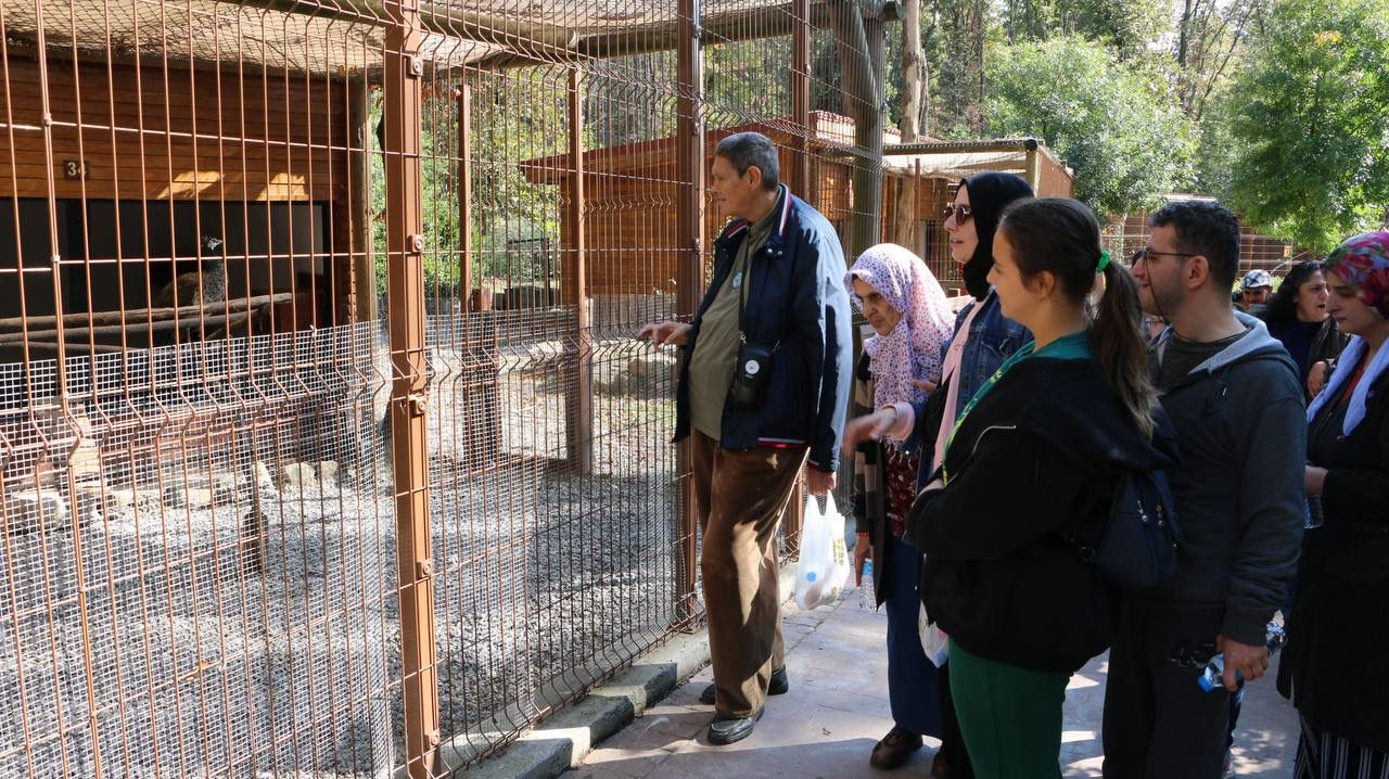 Özel bireyler doğayla iç içe bir gün geçirdi