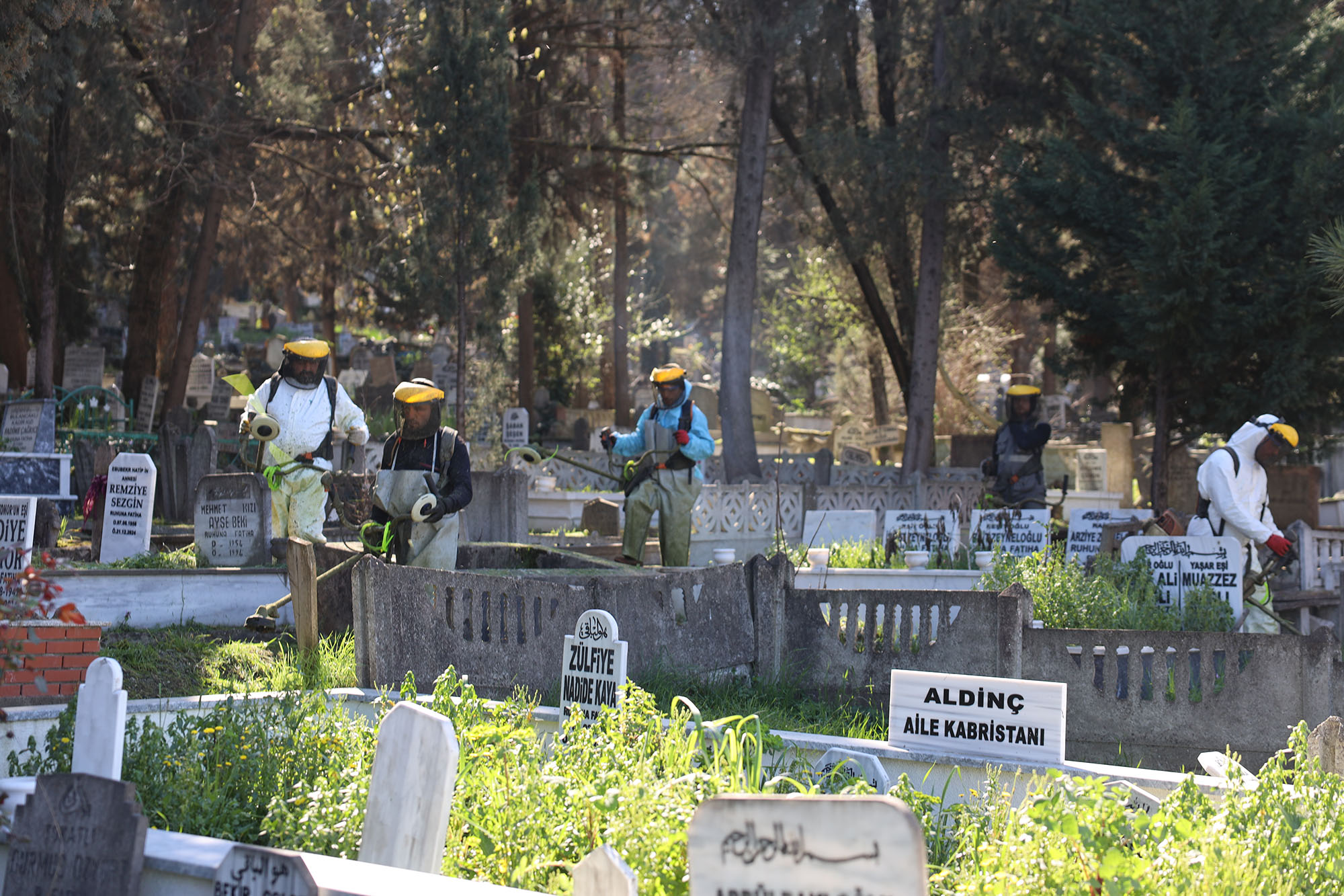 Büyükşehir 16 ilçeyi ‘bayramın en vefalı ziyaretine’ hazırlıyor
