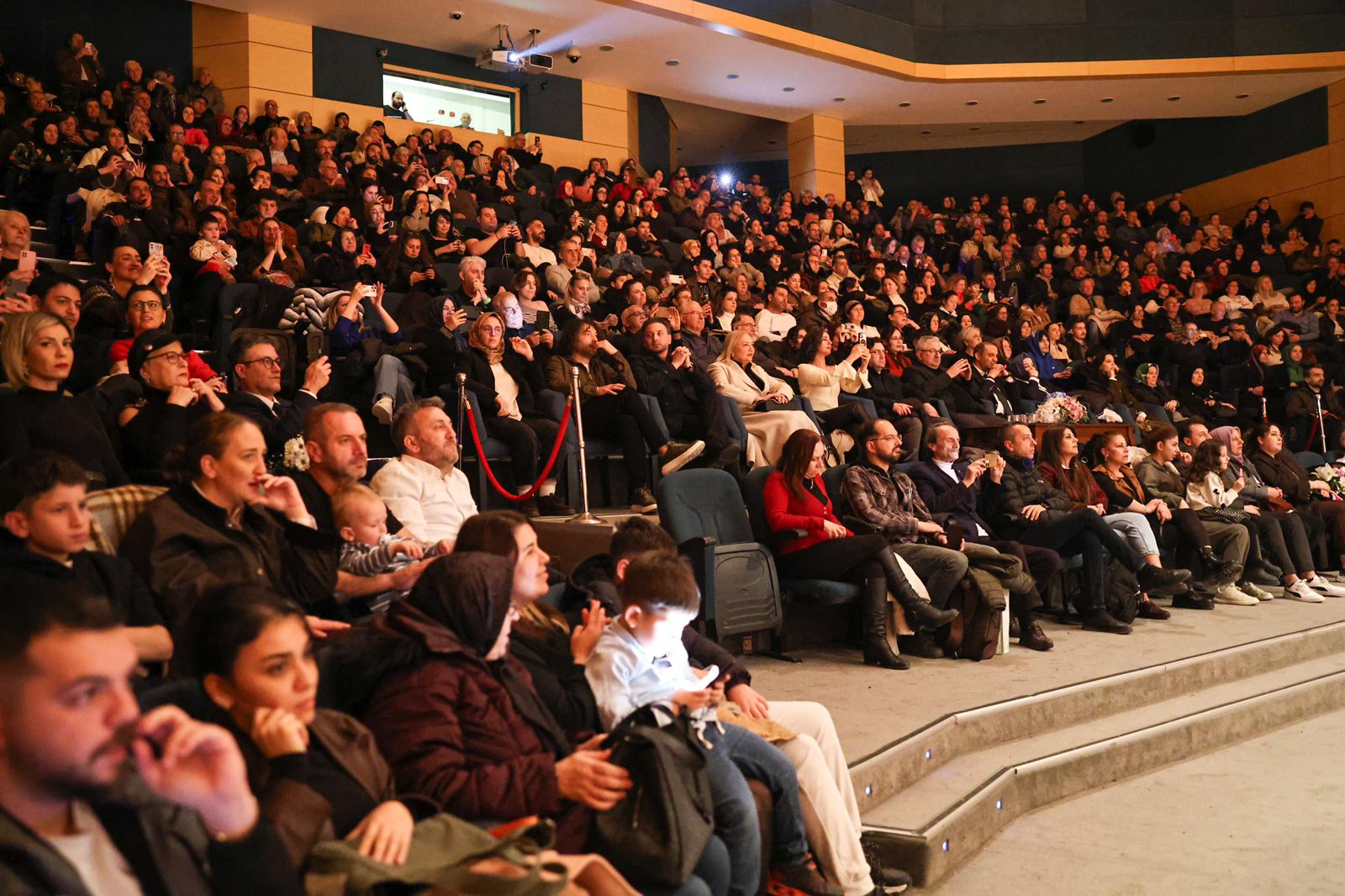 SAMEK Korosu’ndan Türk Sanat Müziği dolu unutulmaz konser