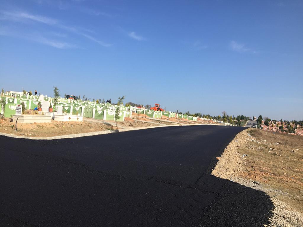 Emirsultan Mezarlığı’na yeni düzenleme