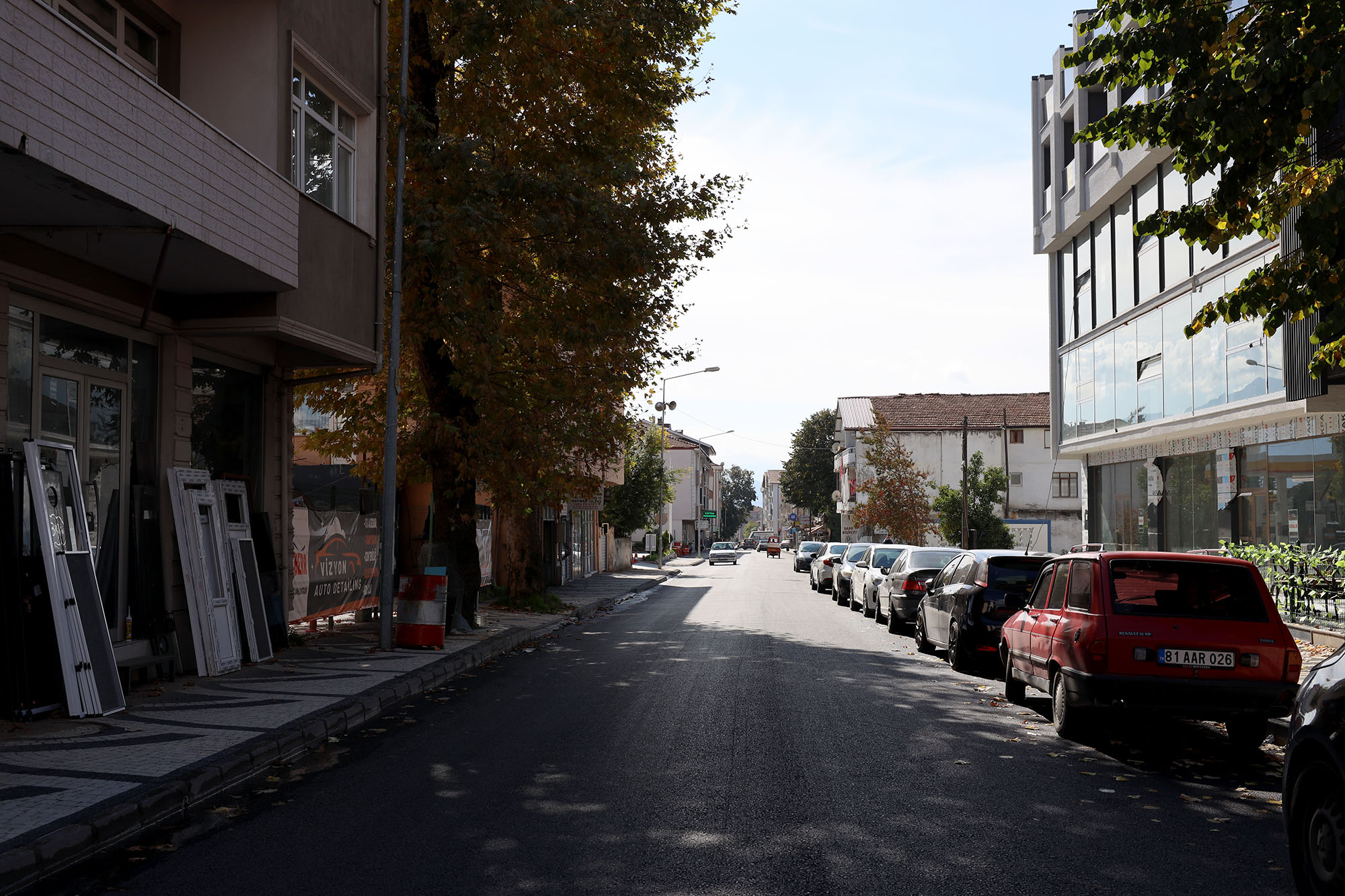 Hendek’te iki önemli güzergaha Büyükşehir dokunuşu