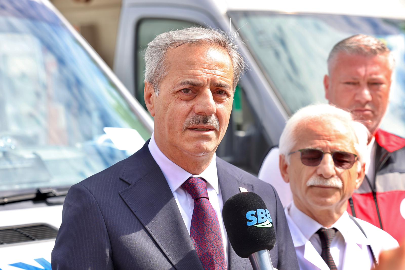 3 yeni hasta nakil ambulansı hizmete başladı