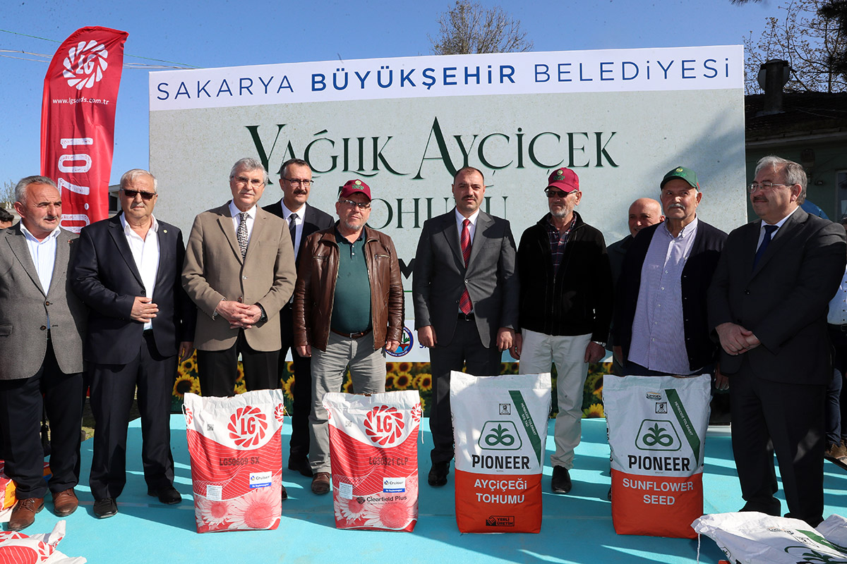Üreticiye 10 bin 640 kilogram yağlık ayçiçeği tohumu desteği