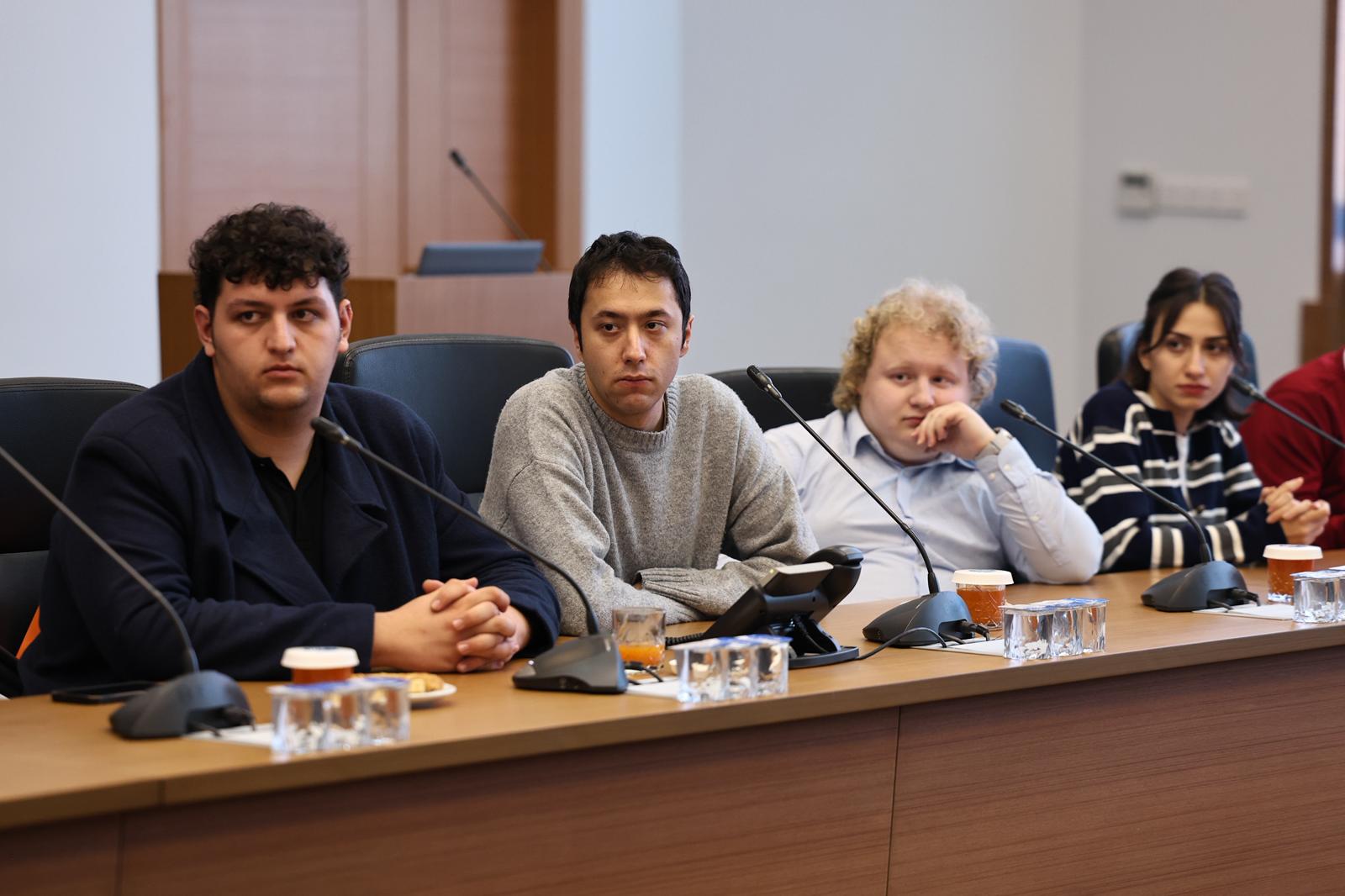 “Sakarya’yı geleceğin model şehirlerinden biri haline taşımak için gayretle çalışıyoruz”