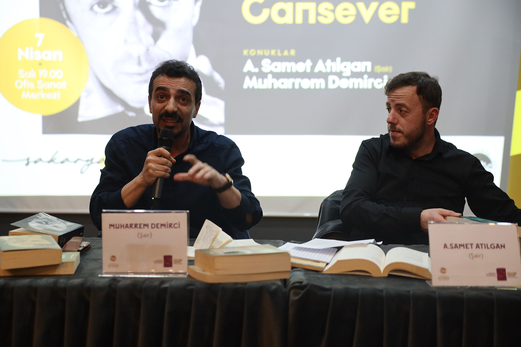 Kapalı çarşıdan dünyaya açılan şair: Edip Cansever