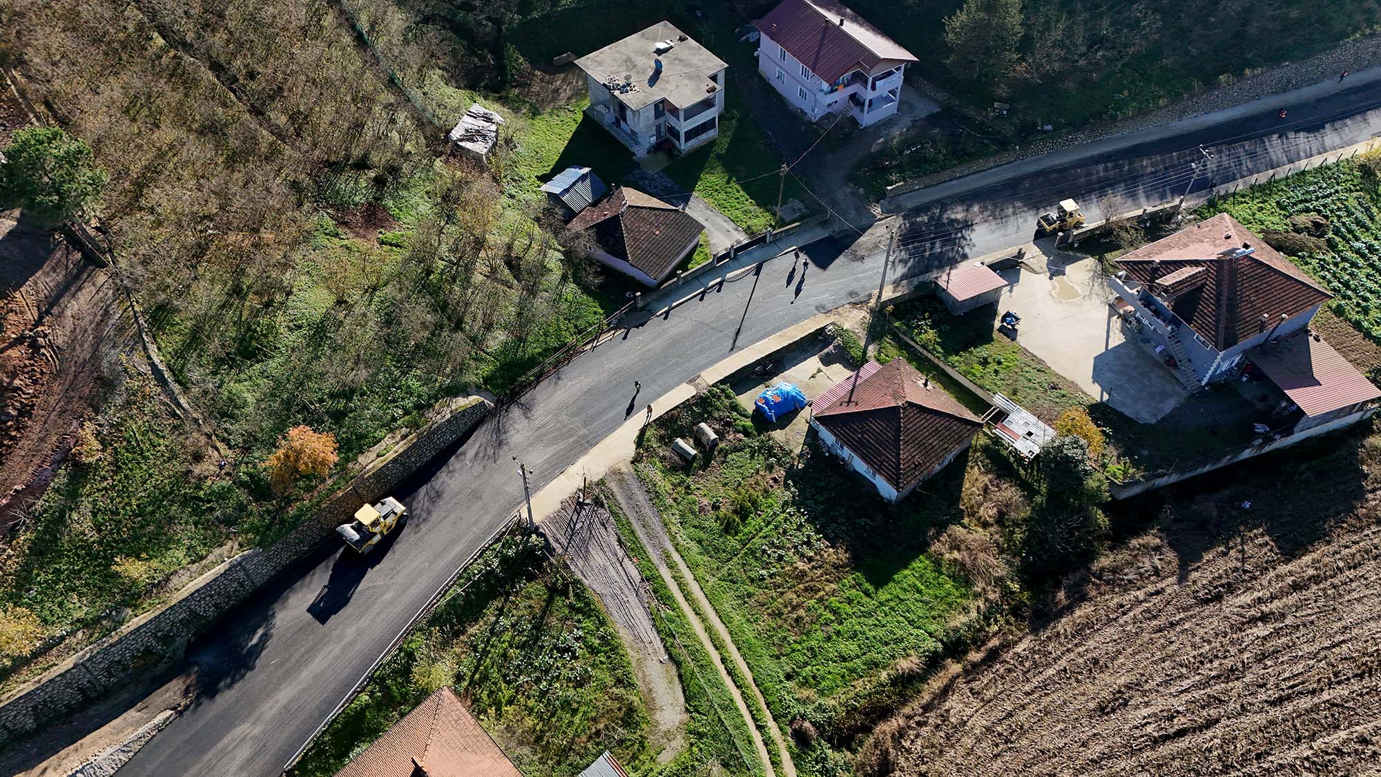 Altındere’de altyapının ardından üstyapı da yenileniyor