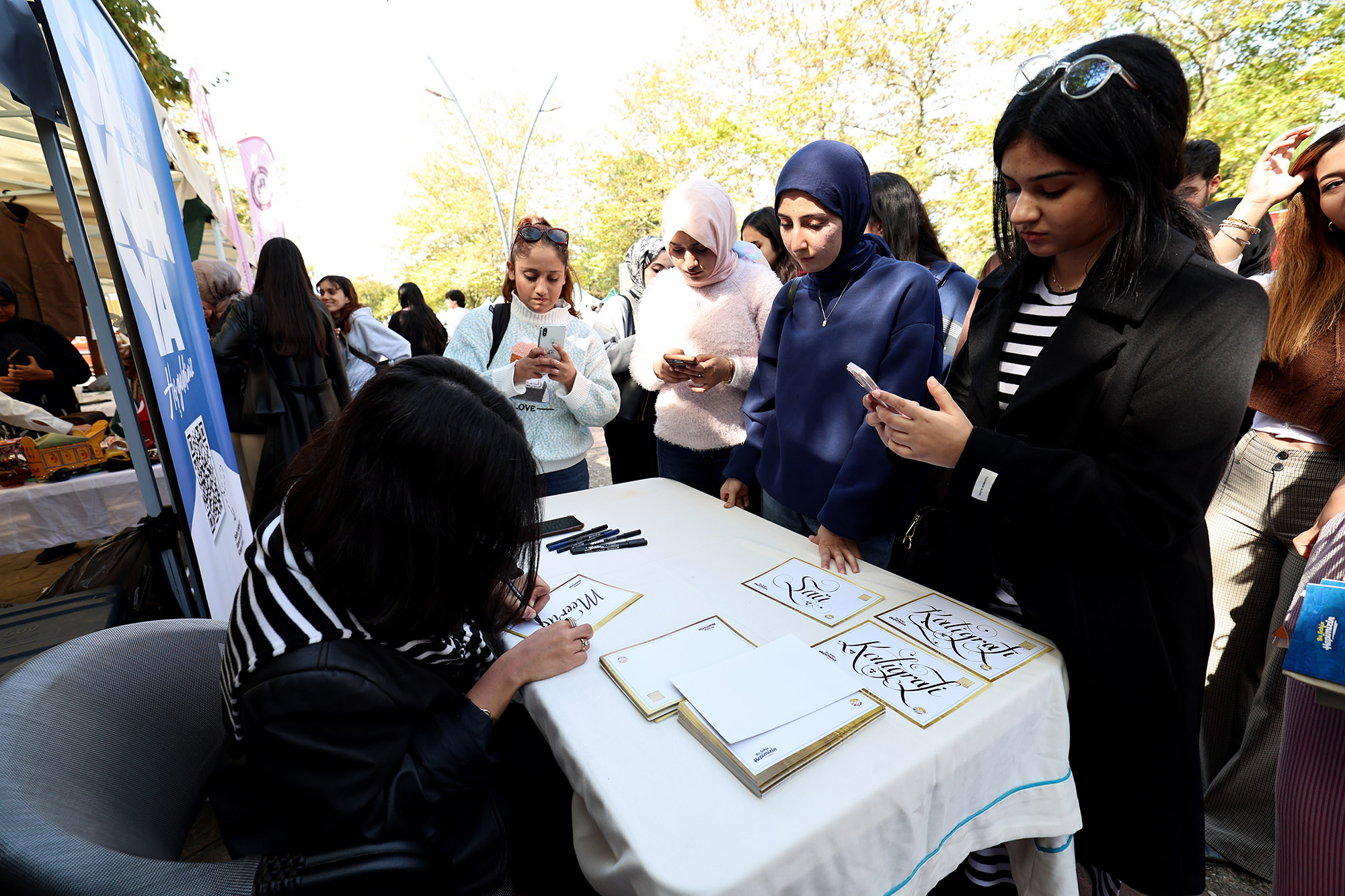 Üniversitede Büyükşehir rüzgârı: İkramlar, hediyeler… 