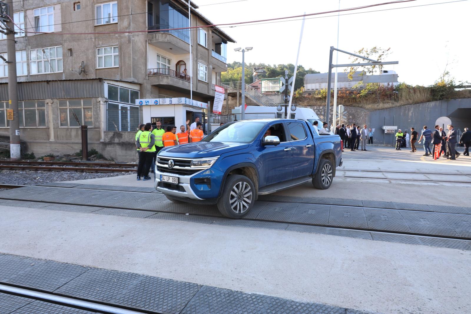 11 yıllık hasret sona erdi: Alifuatpaşa Hemzemin Geçidi açıldı
