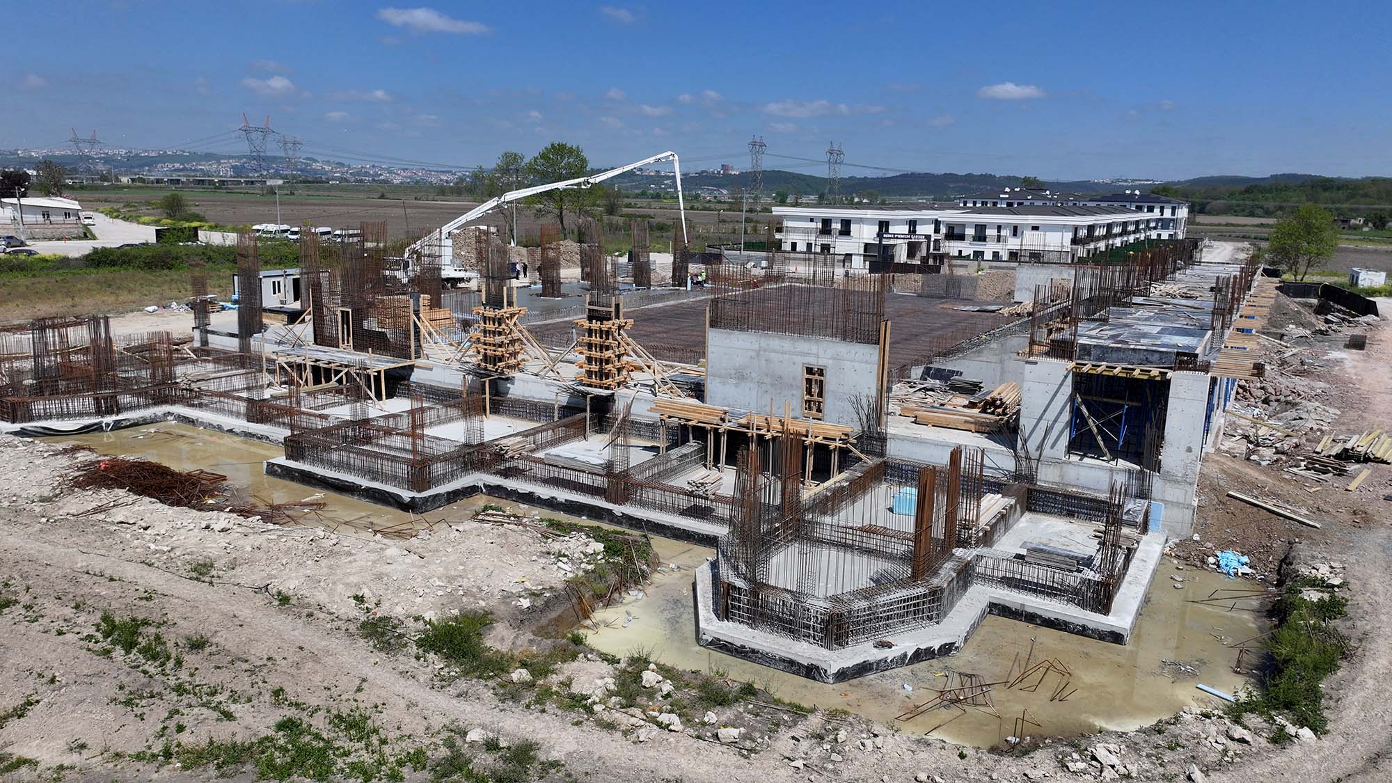 Adapazarı modern spor tesisine kavuşuyor: Bölgenin cazibe noktası, sporun merkezi olacak…